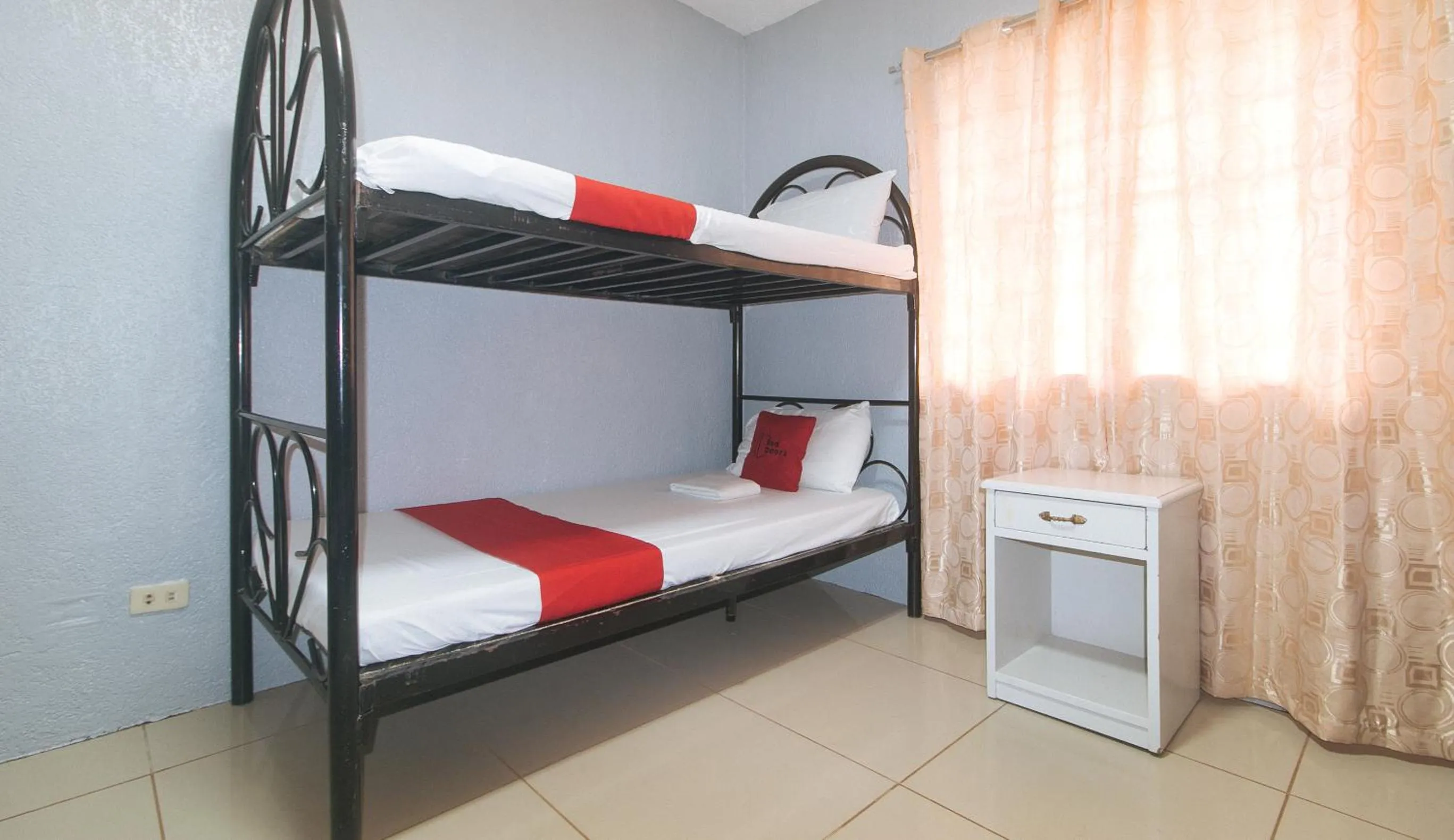 bunk bed, Bed in RedDoorz Plus near Tambo Paranaque