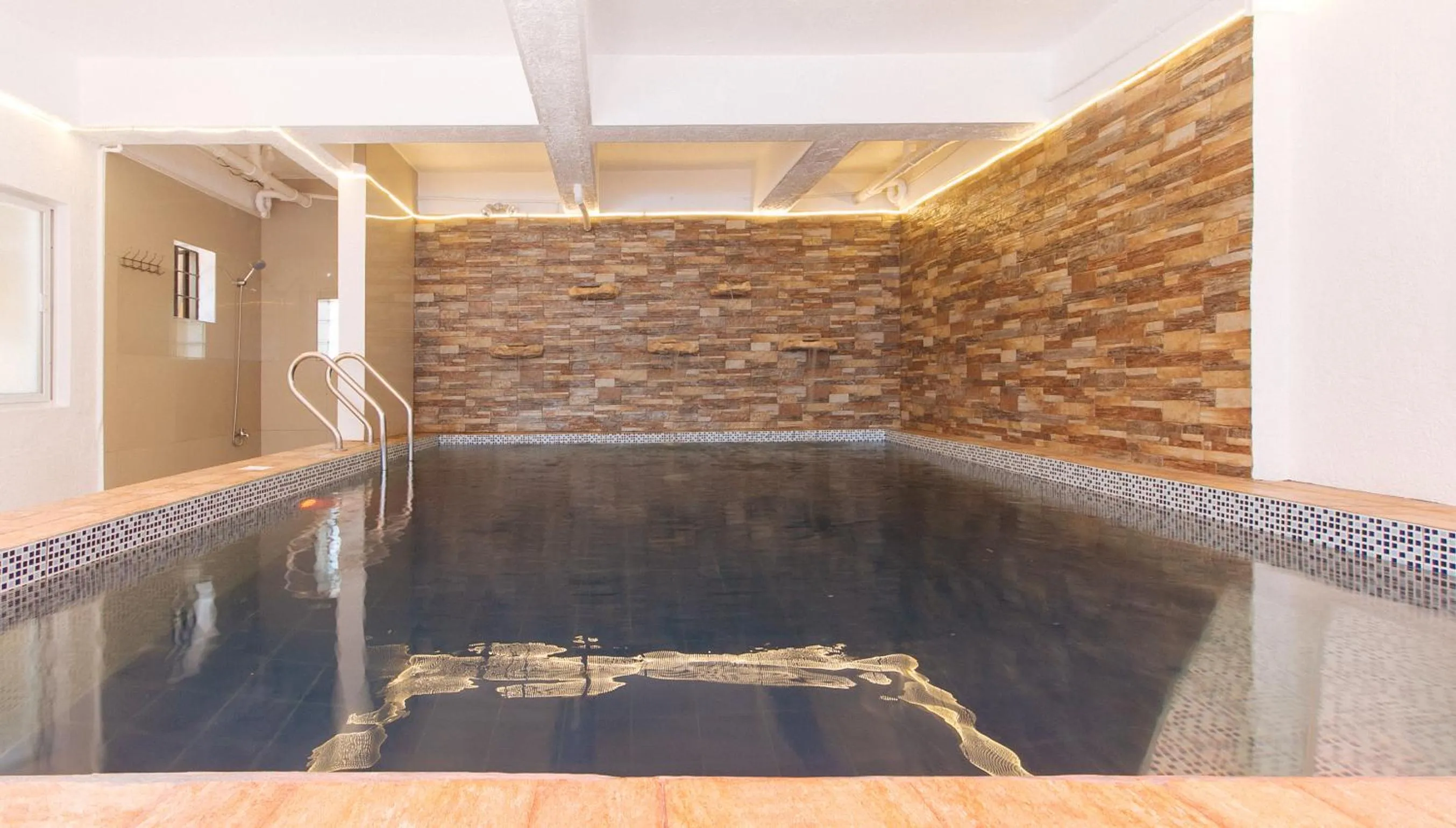 Pool view in RedDoorz Plus near Tambo Paranaque