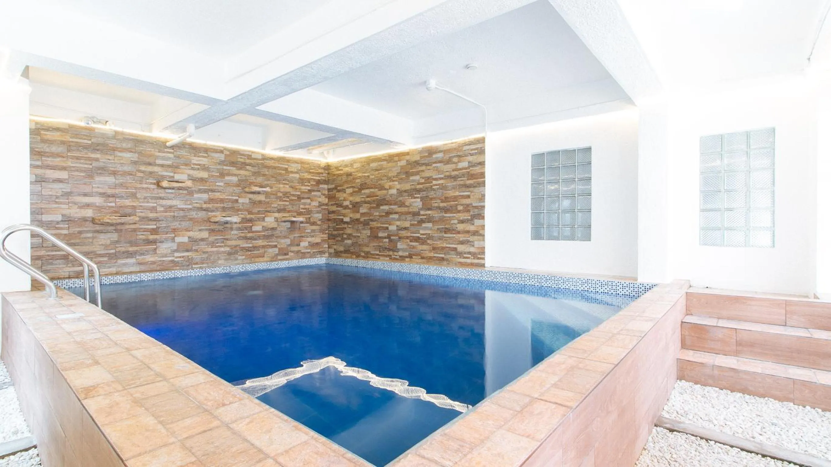 Pool view in RedDoorz Plus near Tambo Paranaque