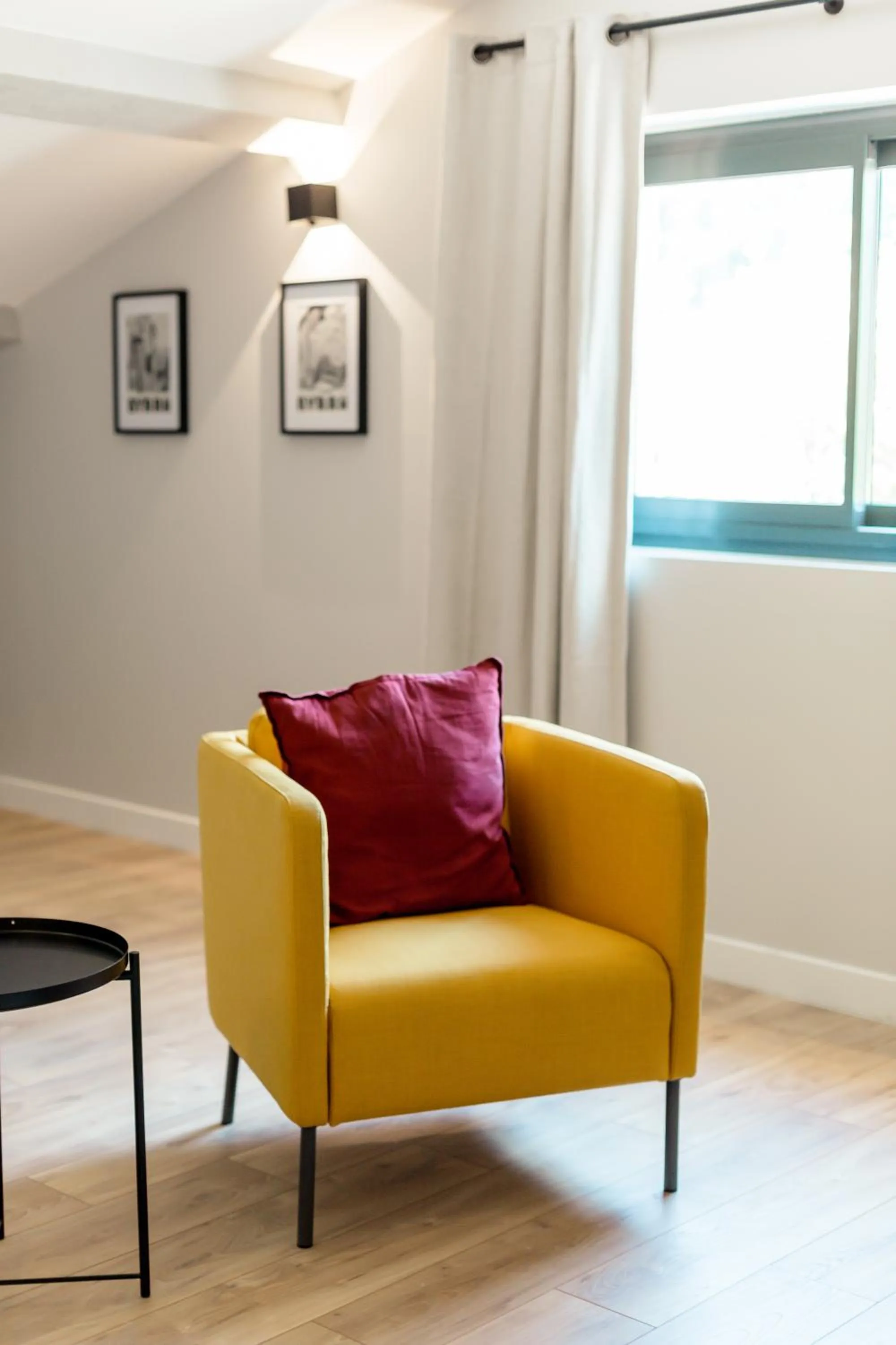 Decorative detail in UNE HISTOIRE DE FAMILLE