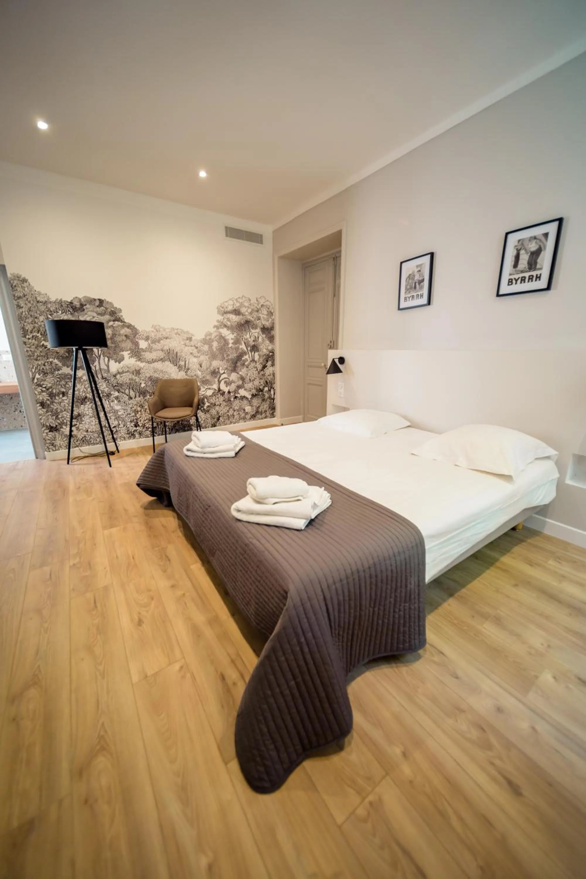 Bed in UNE HISTOIRE DE FAMILLE