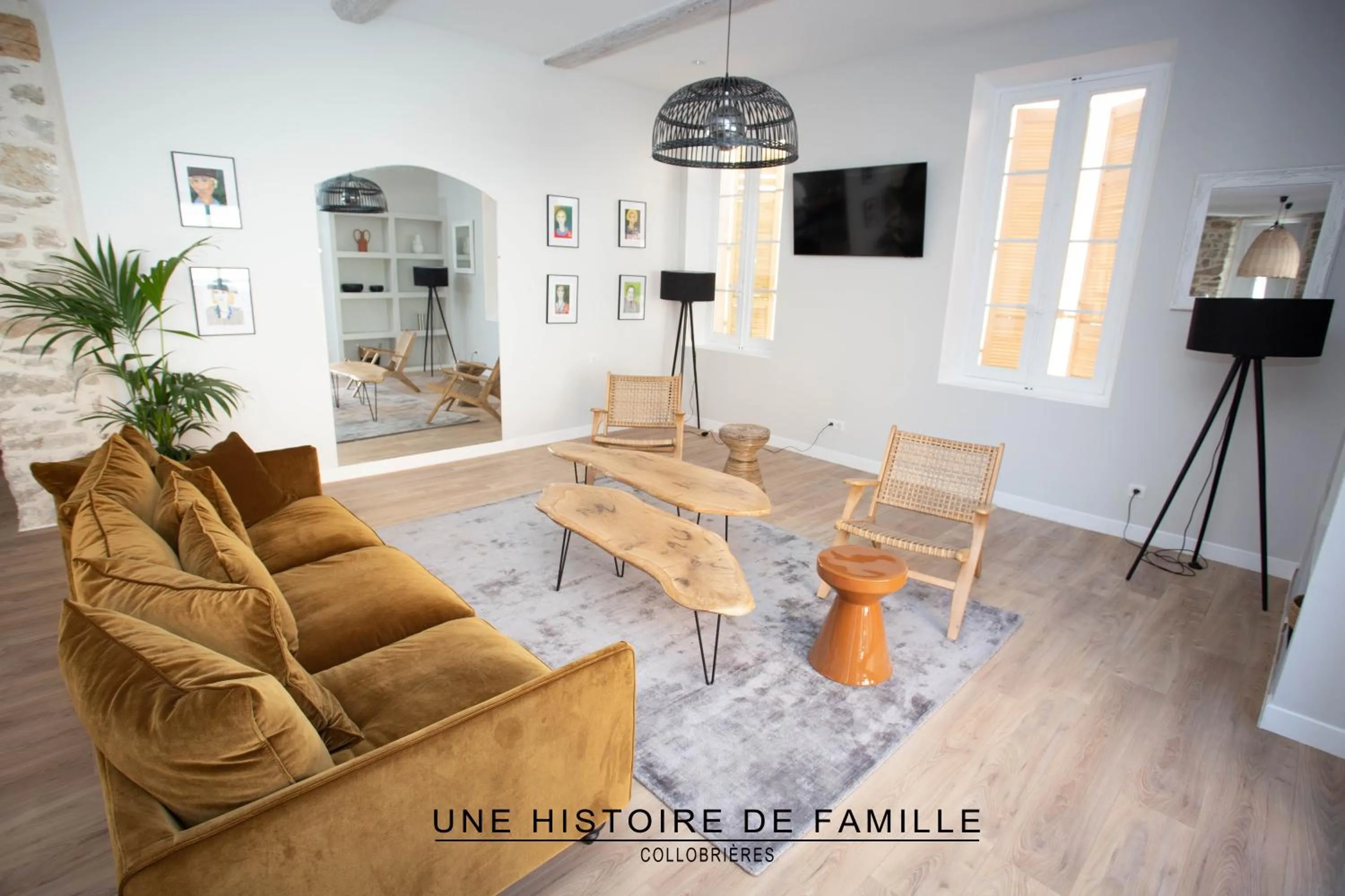 Living room in UNE HISTOIRE DE FAMILLE
