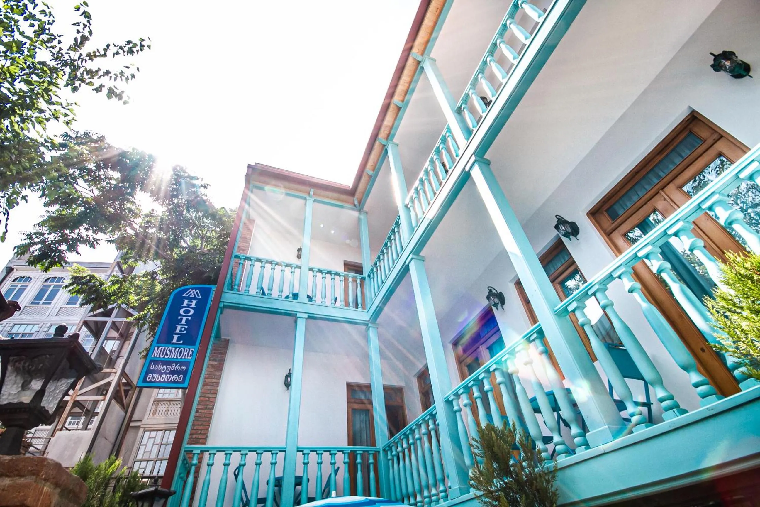 Property building in MUSMORE Boutique Hotel