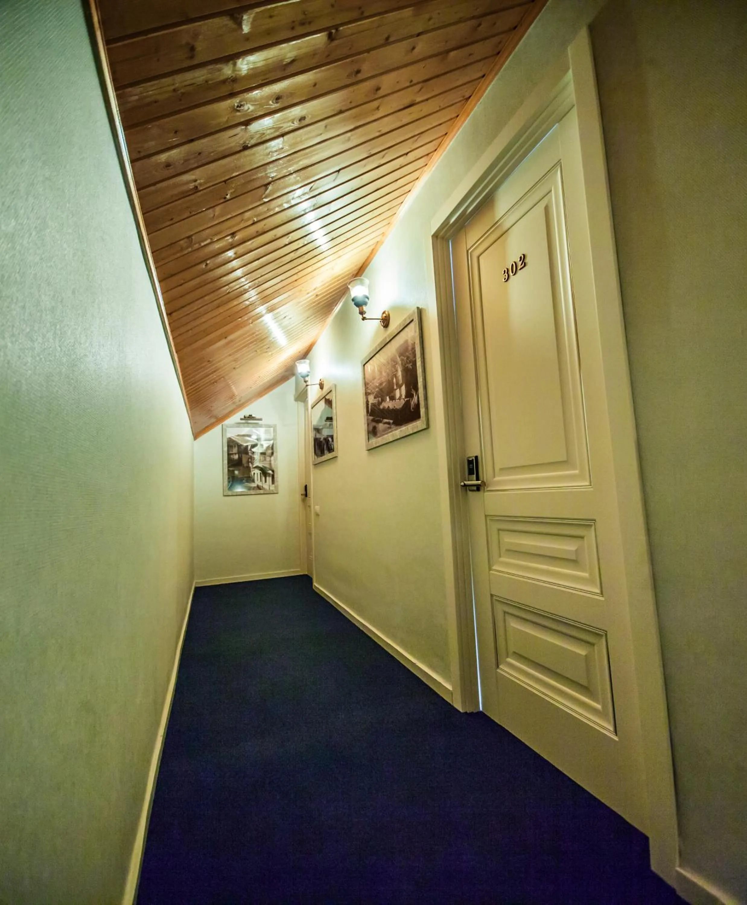 Lobby or reception in MUSMORE Boutique Hotel