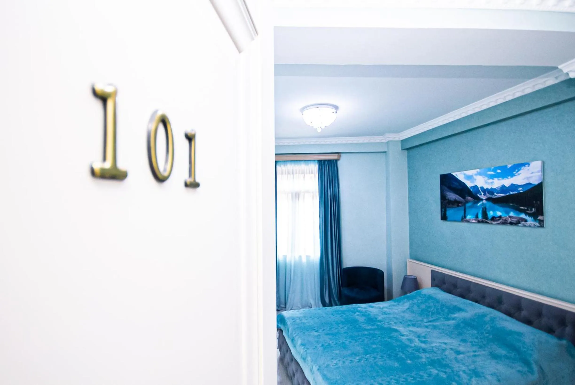 Bedroom, Bed in MUSMORE Boutique Hotel