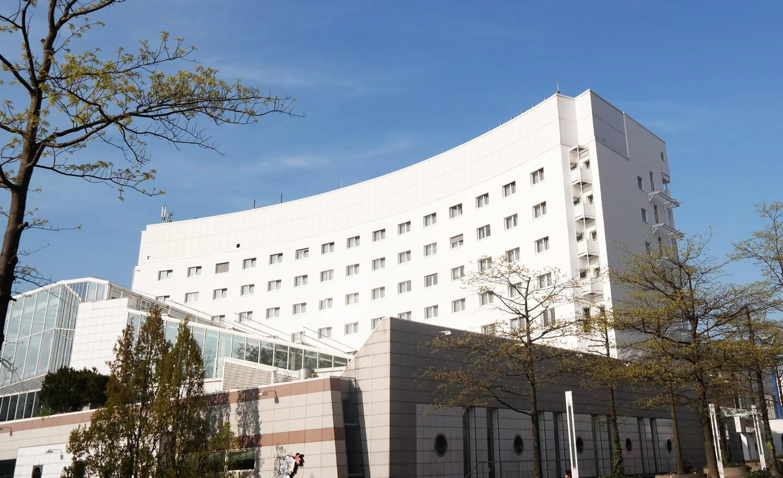 Property building in Trip Inn Frankfurt Nordwestzentrum