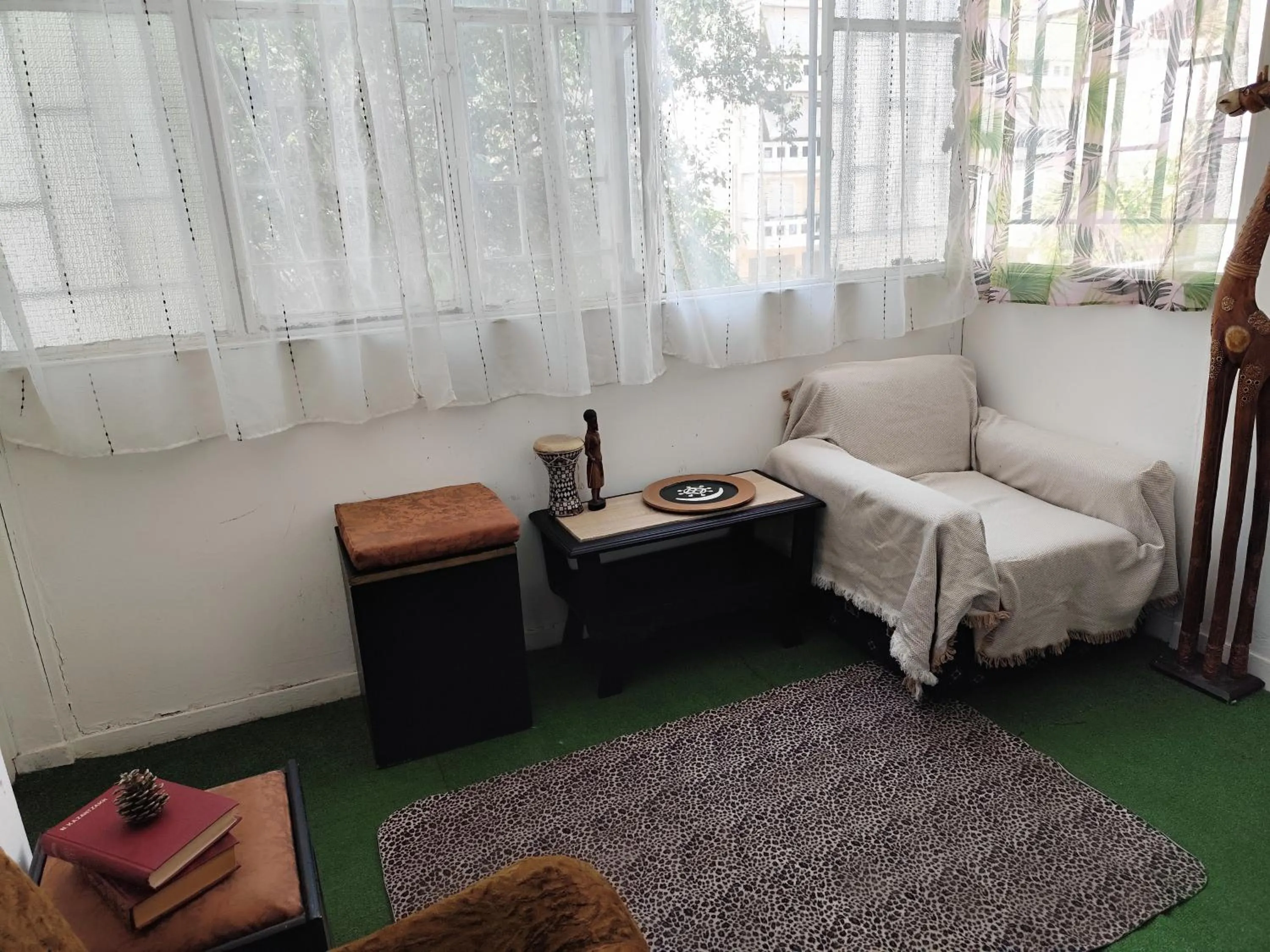 Bed in Cozy room in quiet neighbourhood