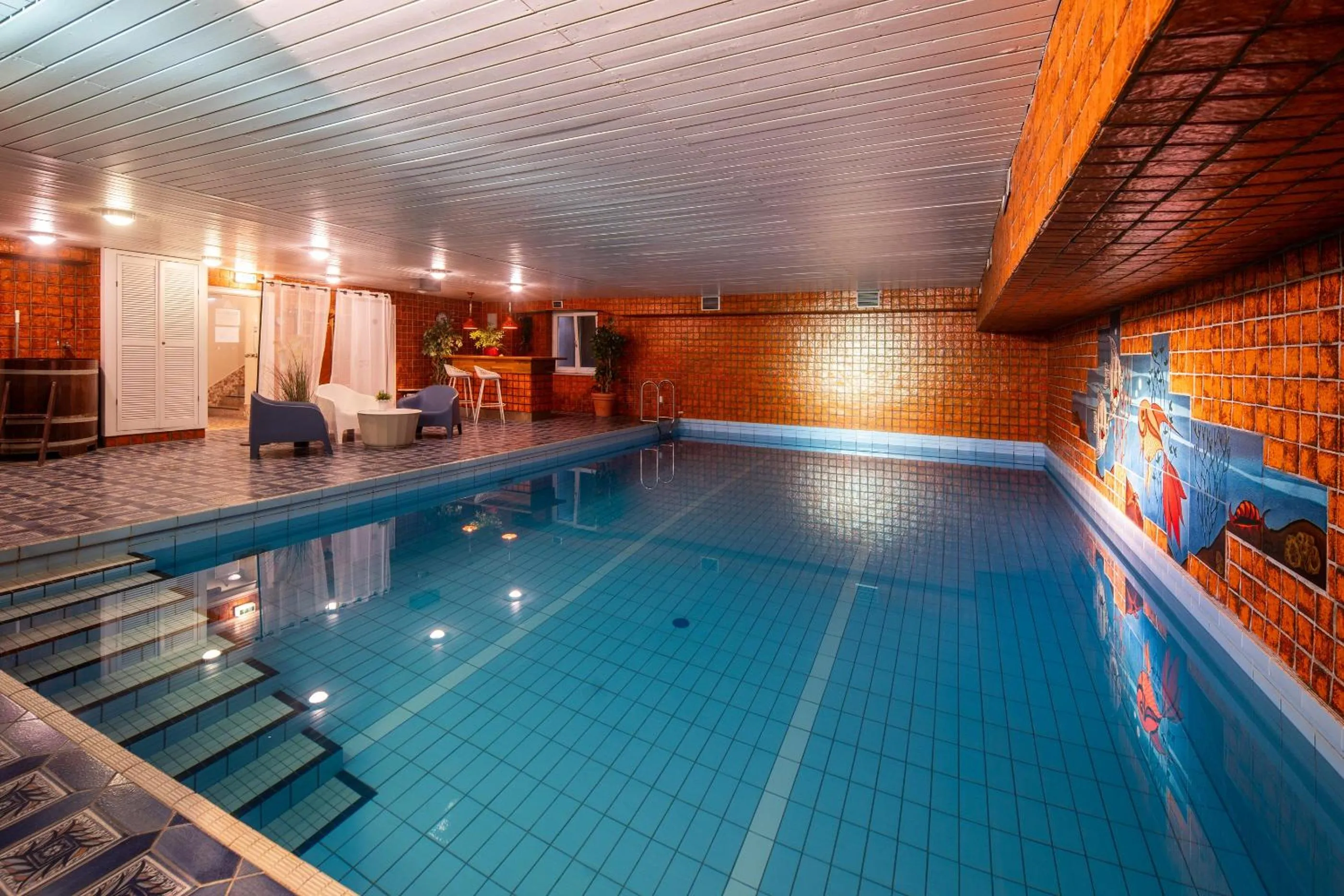 Swimming pool in Kleinhuis Hotel Mellingburger Schleuse