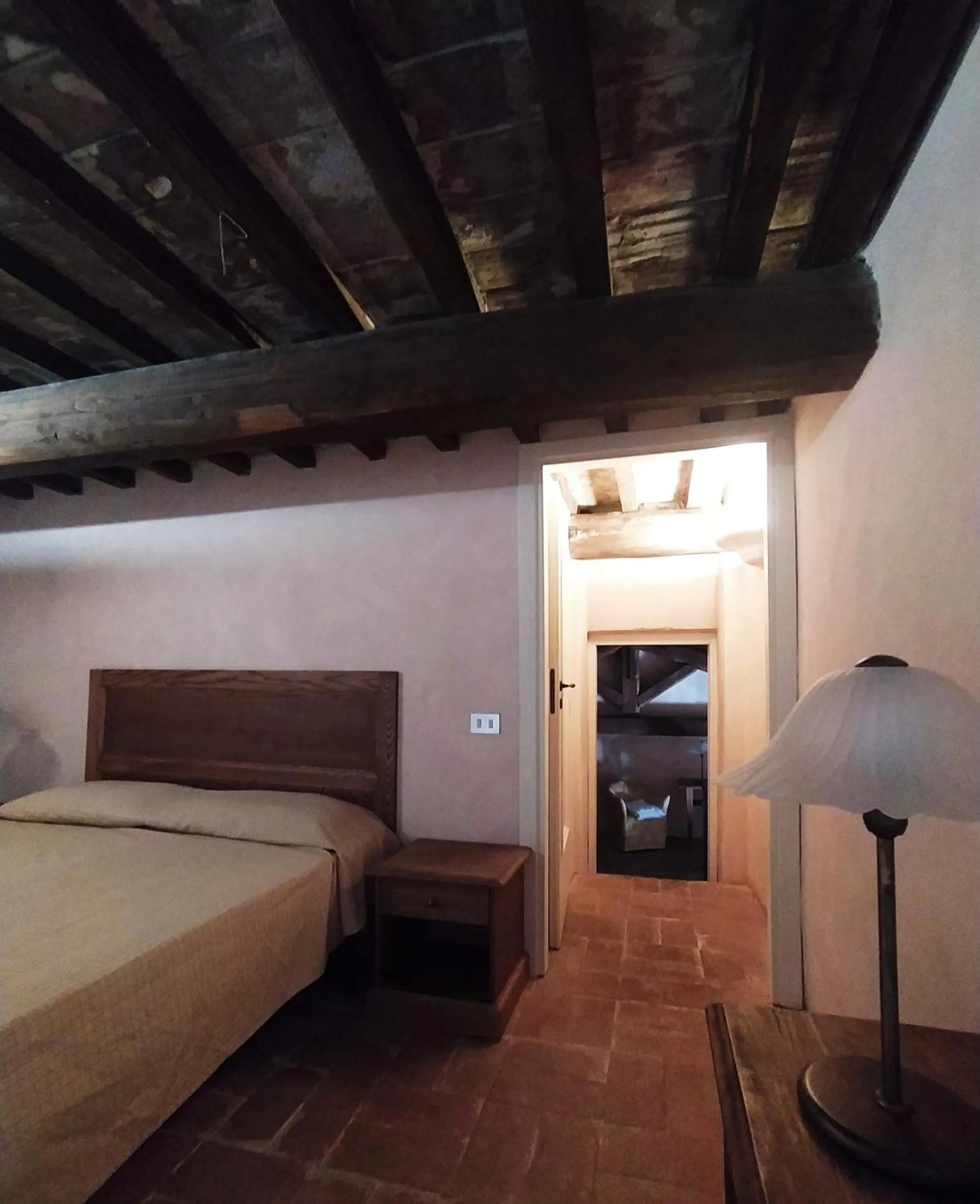 Bed in Monastero Le Grazie