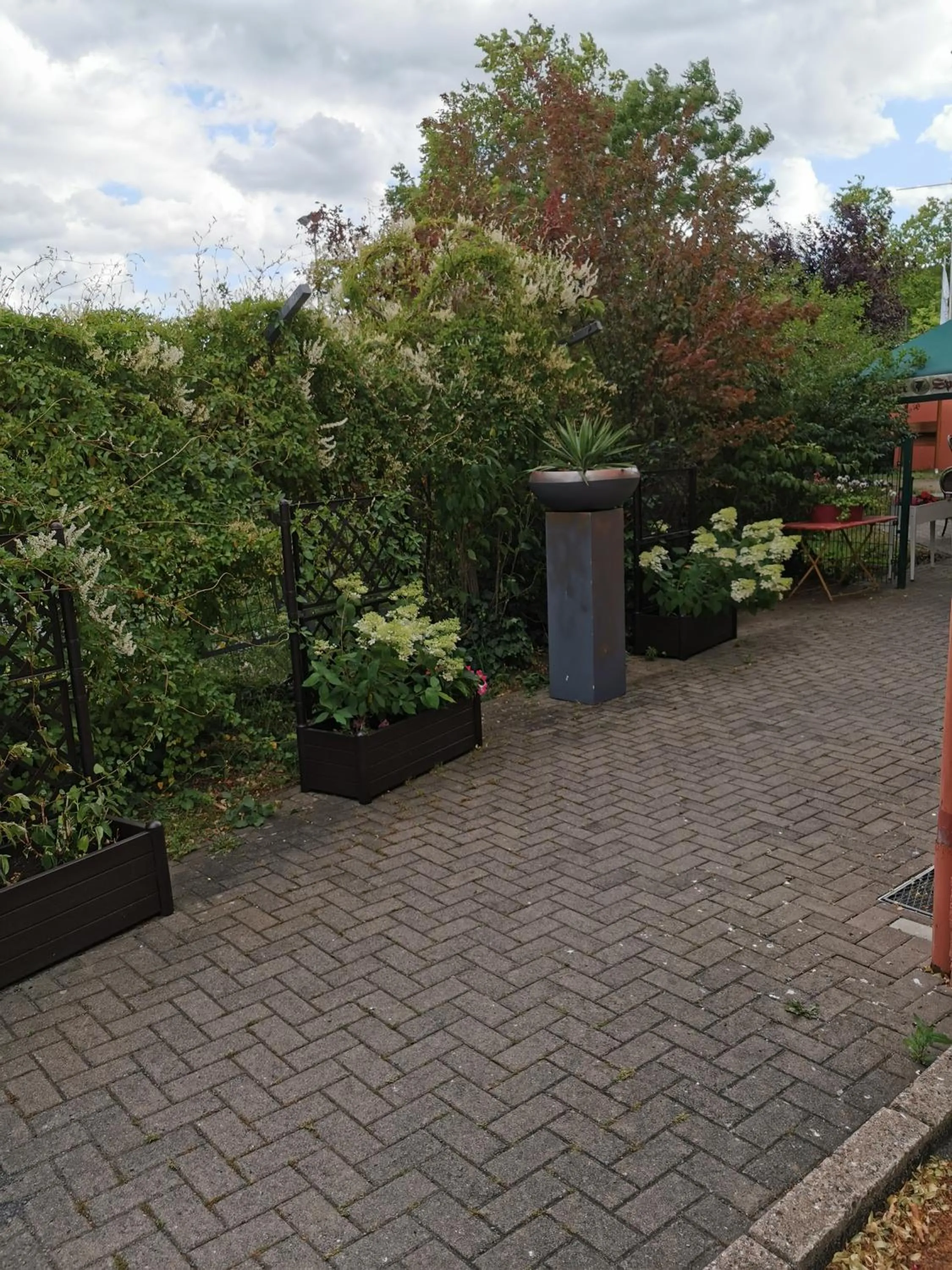 Facade/entrance in Hotel Mainperle