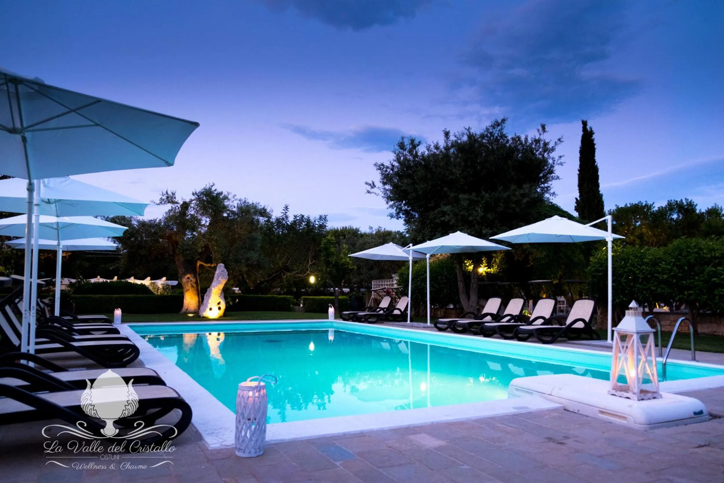 Swimming pool in La Valle Del Cristallo Wellness & Charme