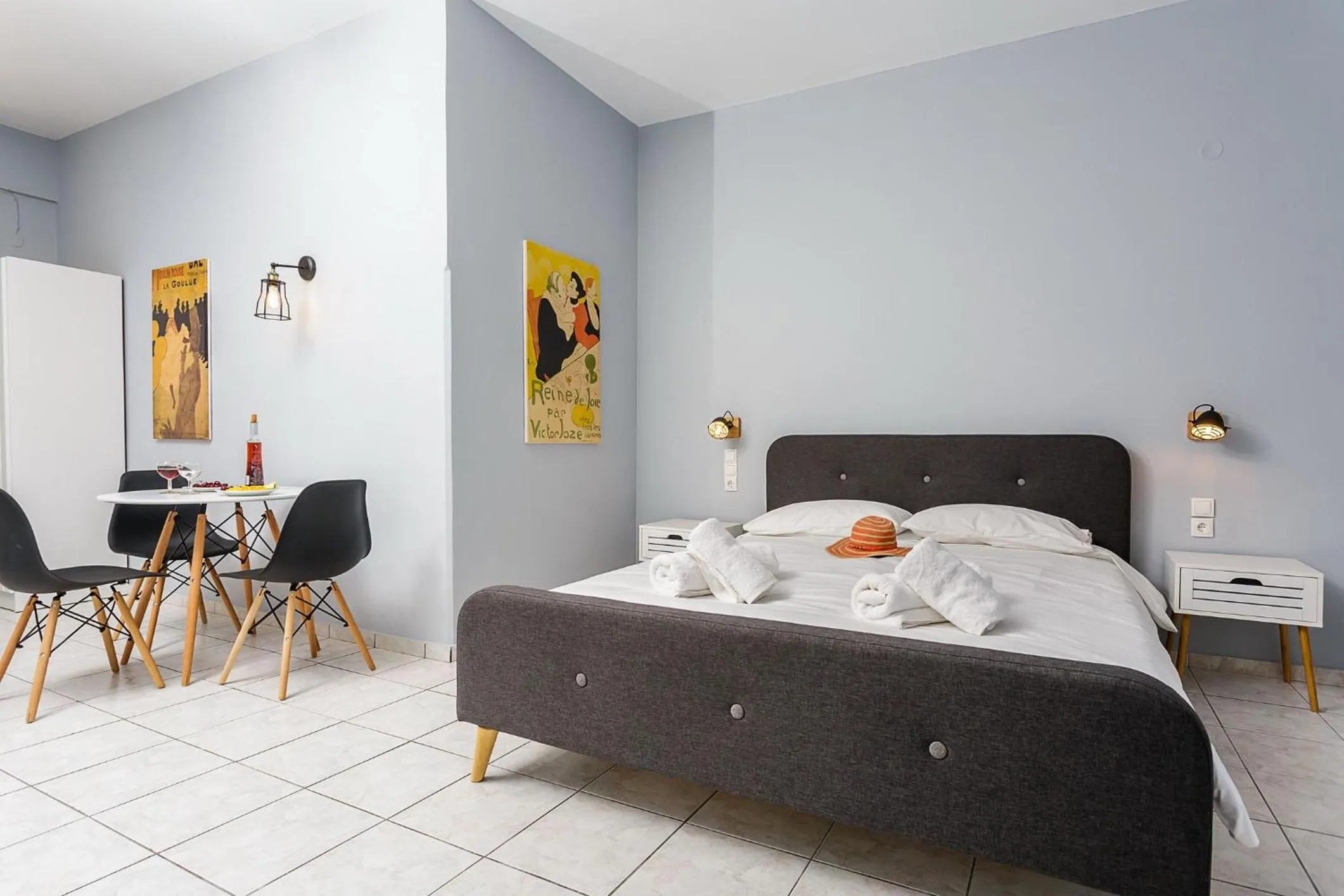 Bed in Sole Mare Seaside Apartments