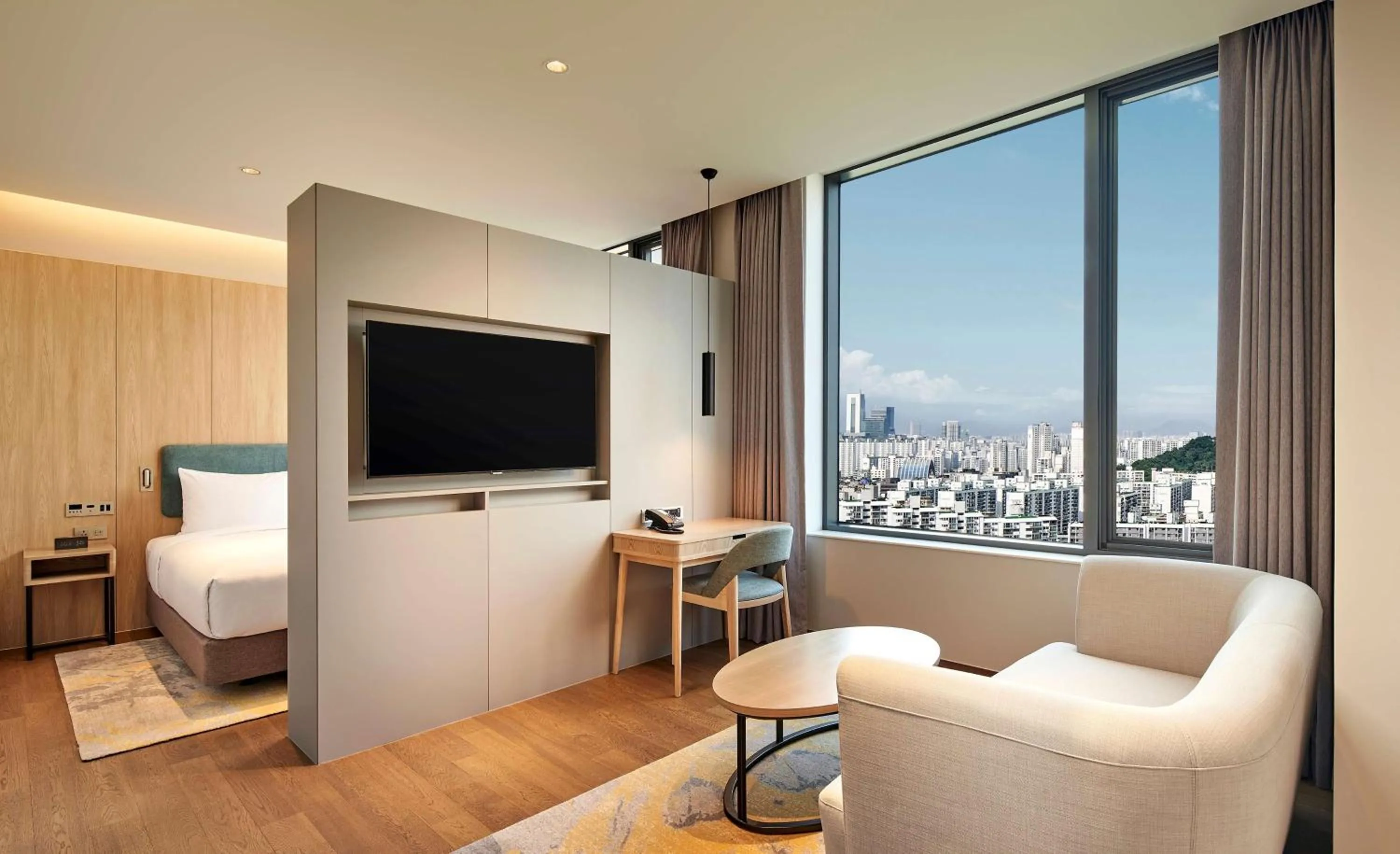 Bedroom, Bed in Hilton Garden Inn Seoul Gangnam