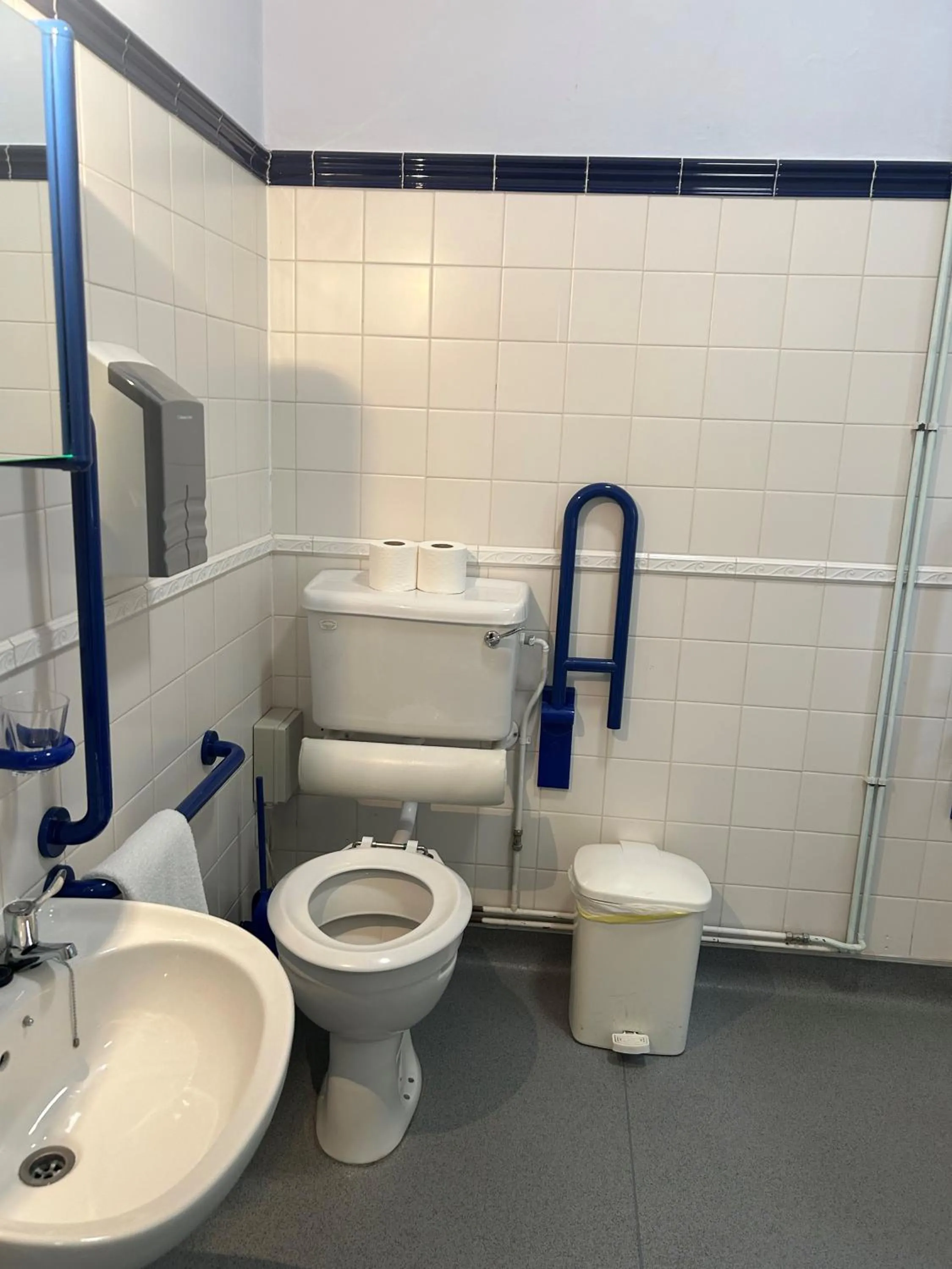 Whalley Abbey - B&B and Retreat House