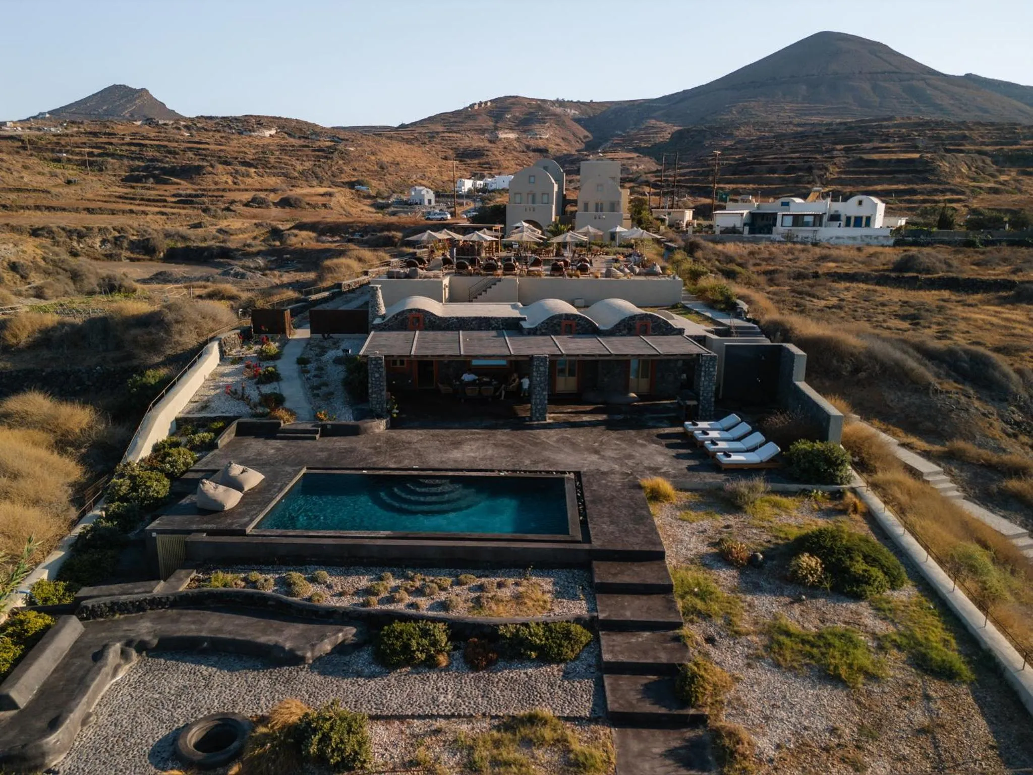 Property building in Colombos Beachfront