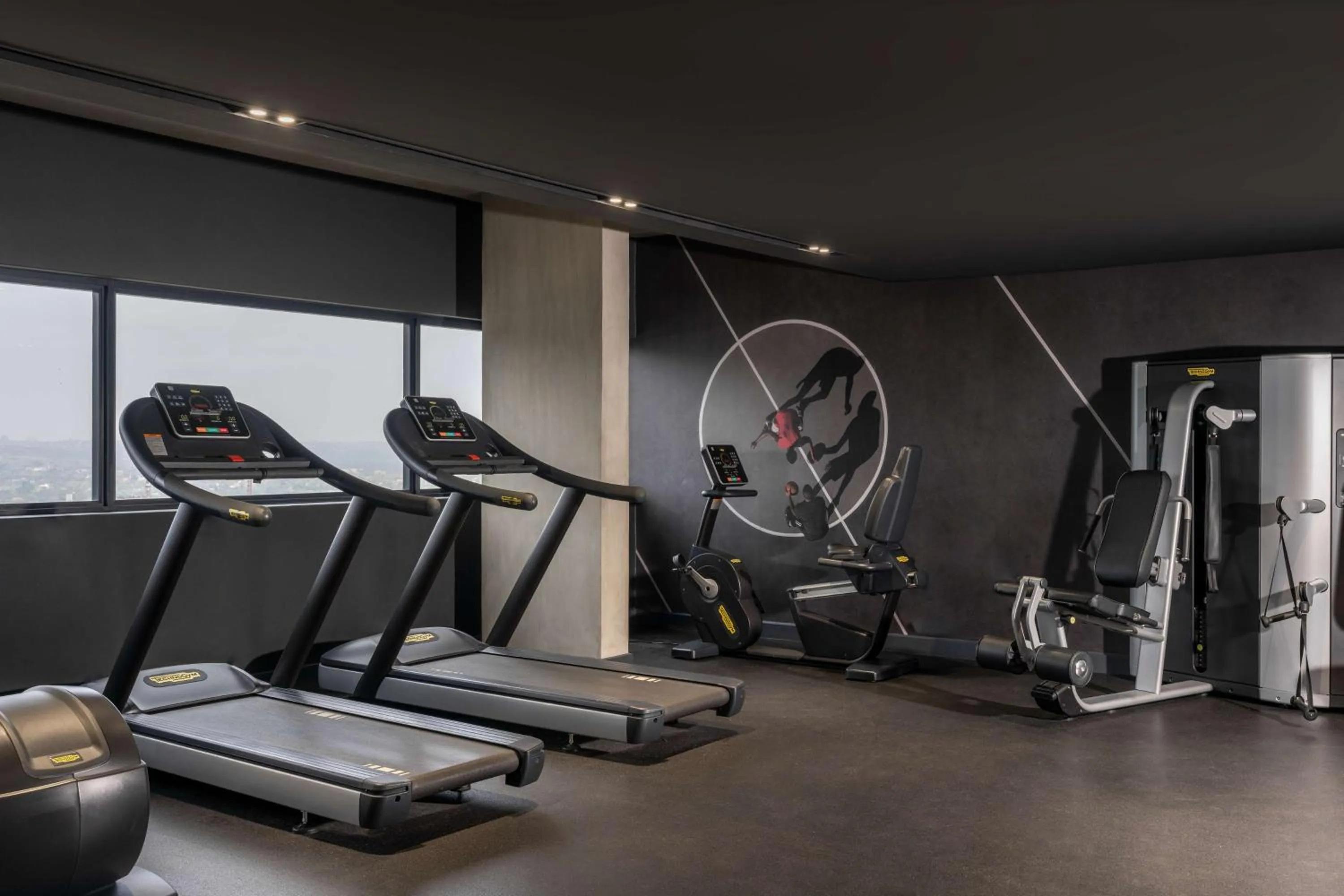 Fitness centre/facilities in Radisson RED Hotel Johannesburg Rosebank