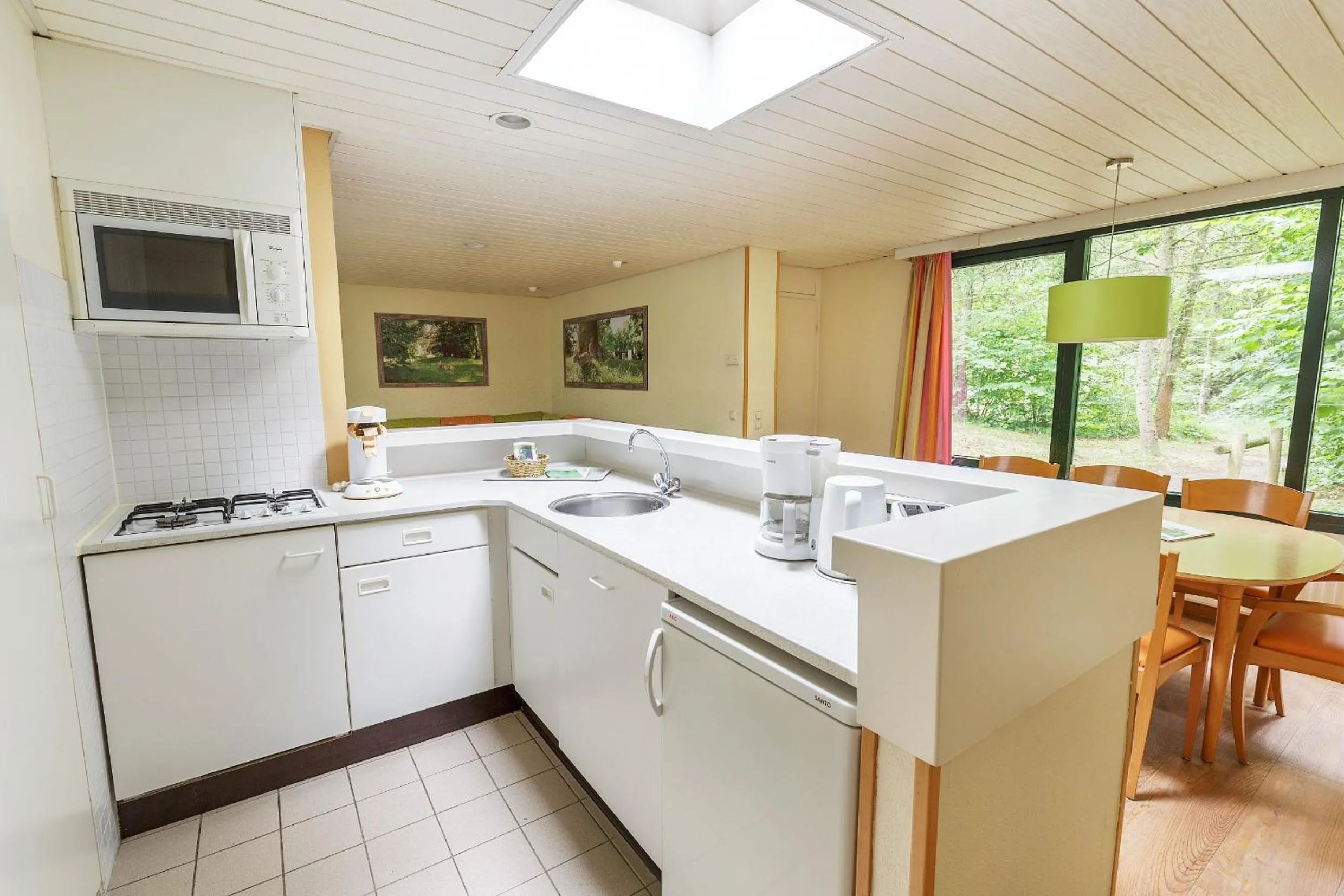 Kitchen or kitchenette in Center Parcs Bispinger Lüneburger Heide