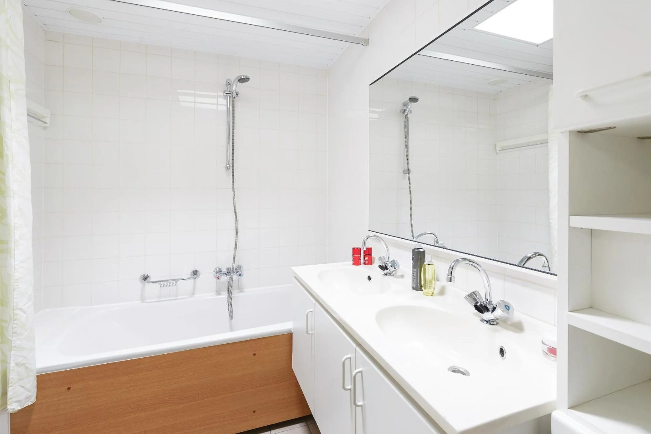 Bathroom in Center Parcs Bispinger Lüneburger Heide