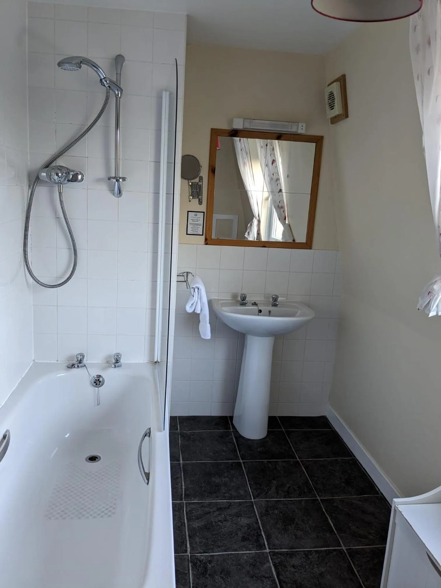 Bennachie Lodge Hotel in Kemnay