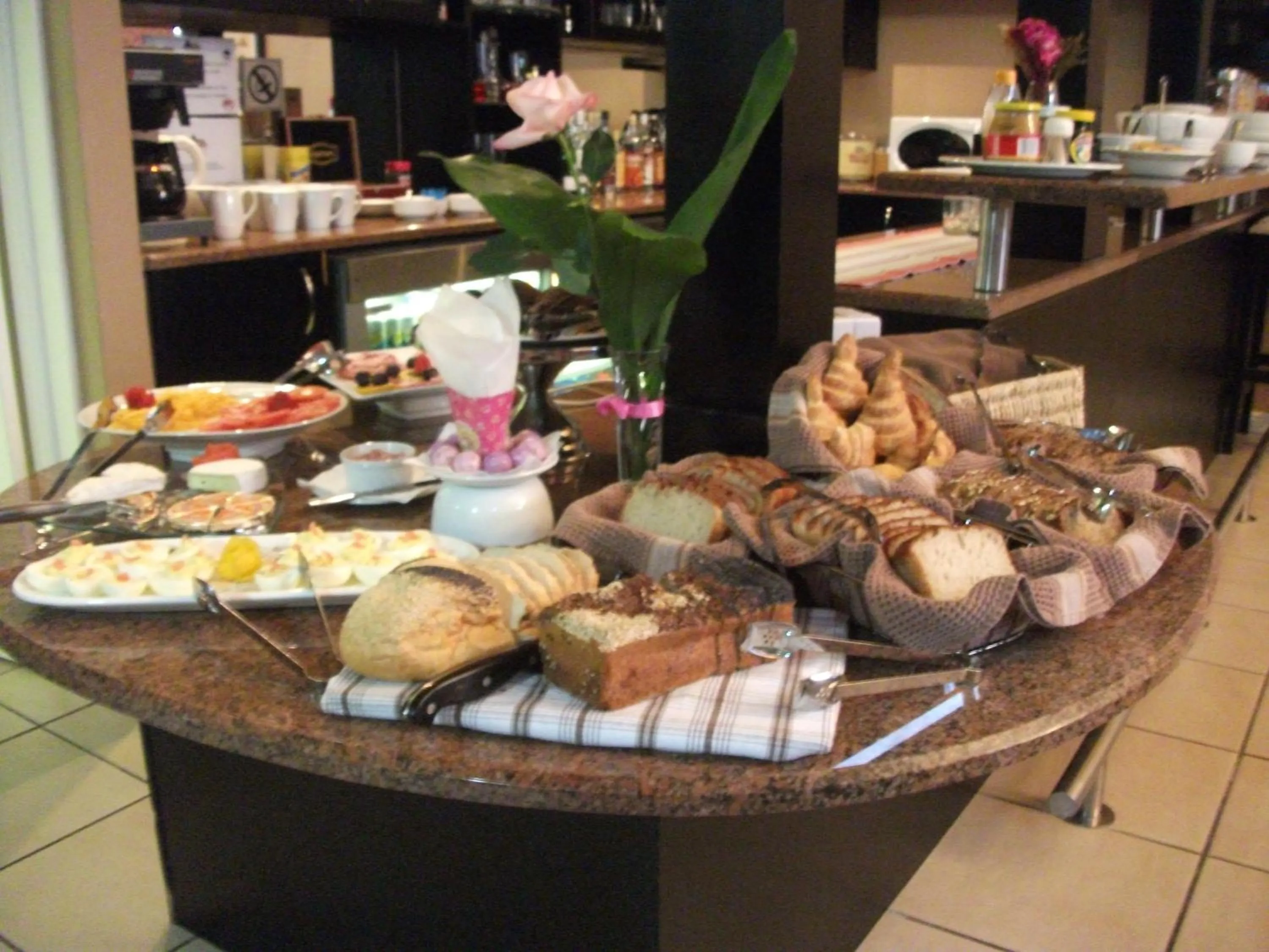 Food and drinks in The Lodge at Atlantic Beach