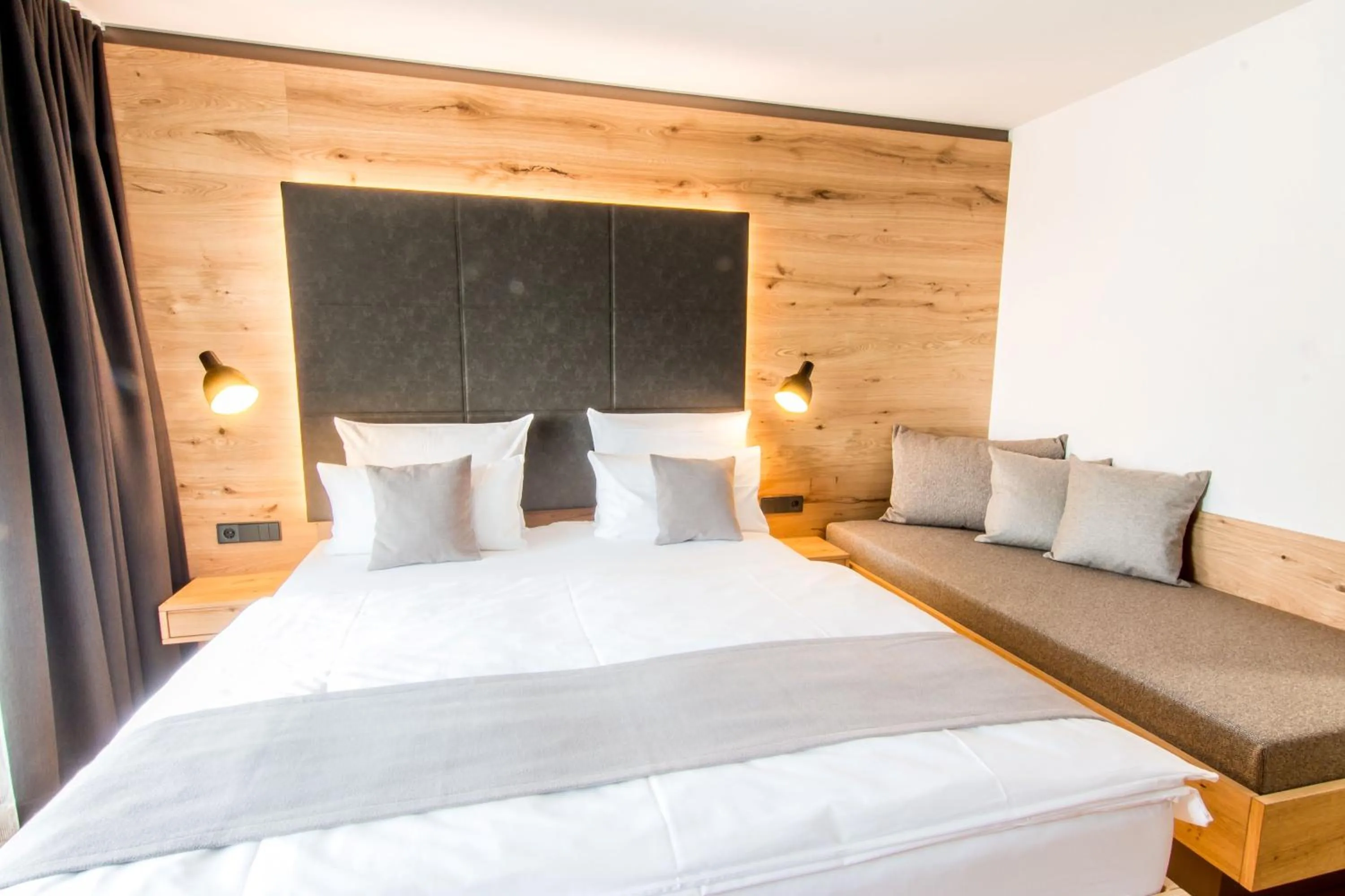 Photo of the whole room, Bed in Wirthshof Hotel & Chalets