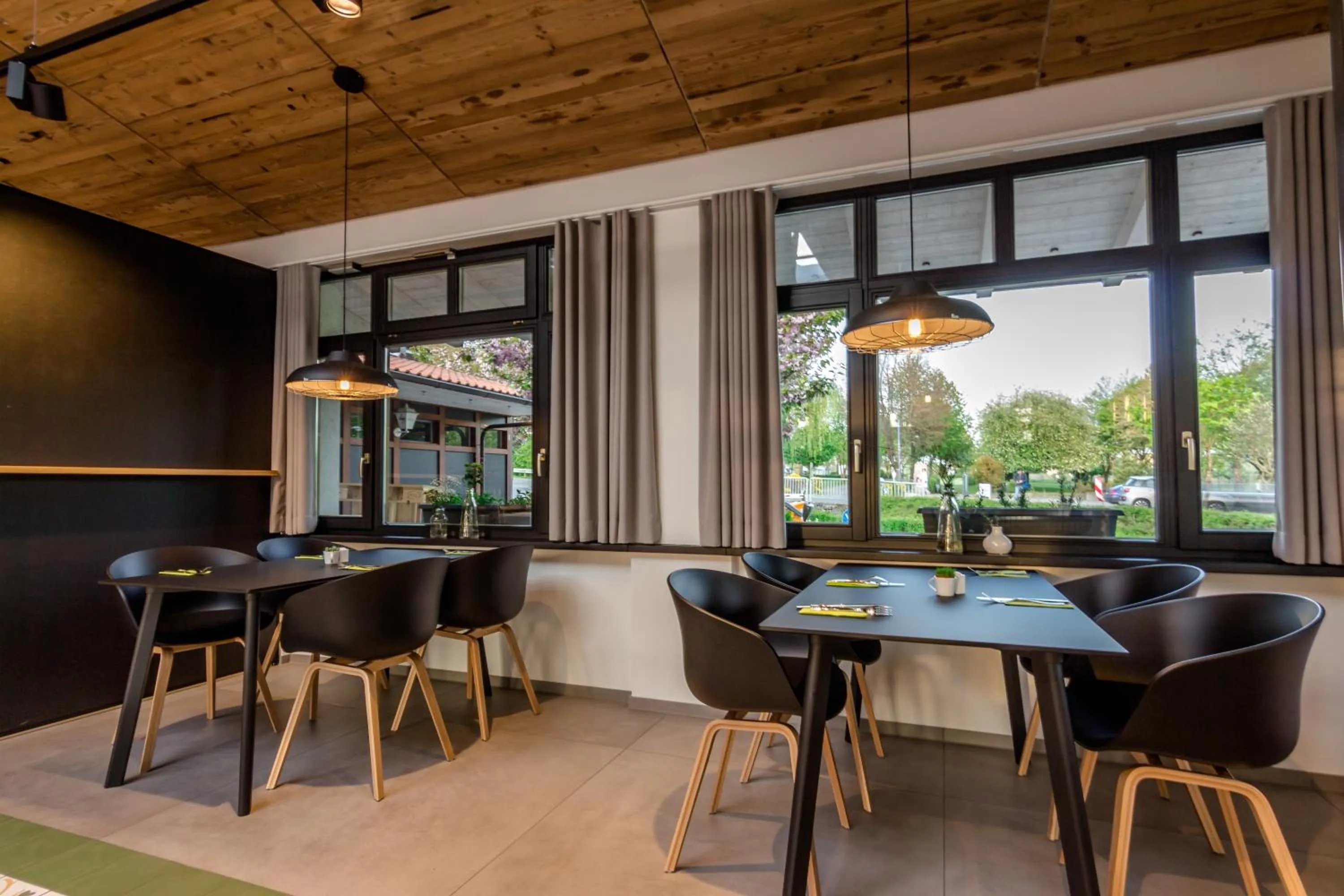 Dining area in Wirthshof Hotel & Chalets