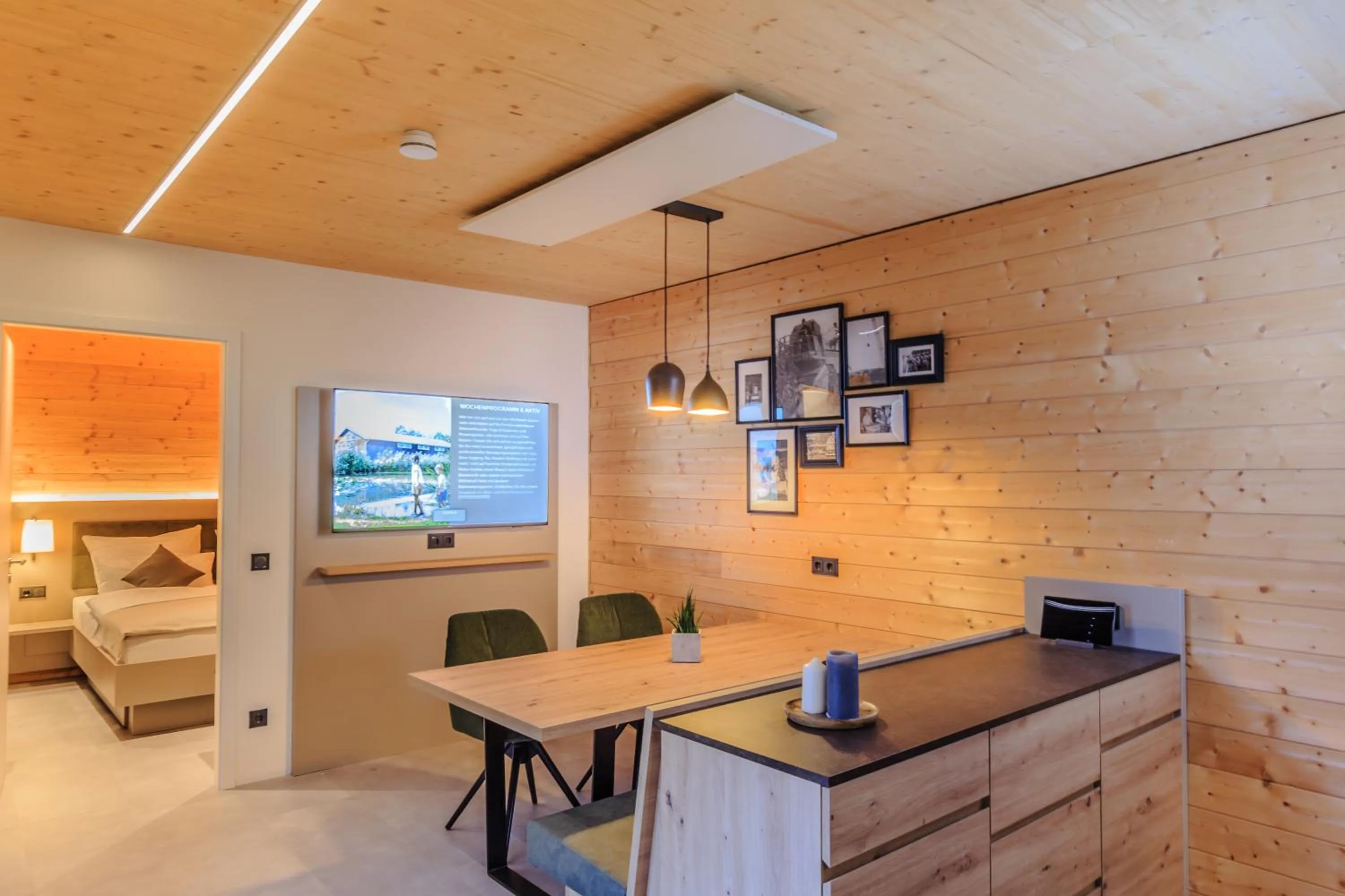Dining area in Wirthshof Hotel & Chalets