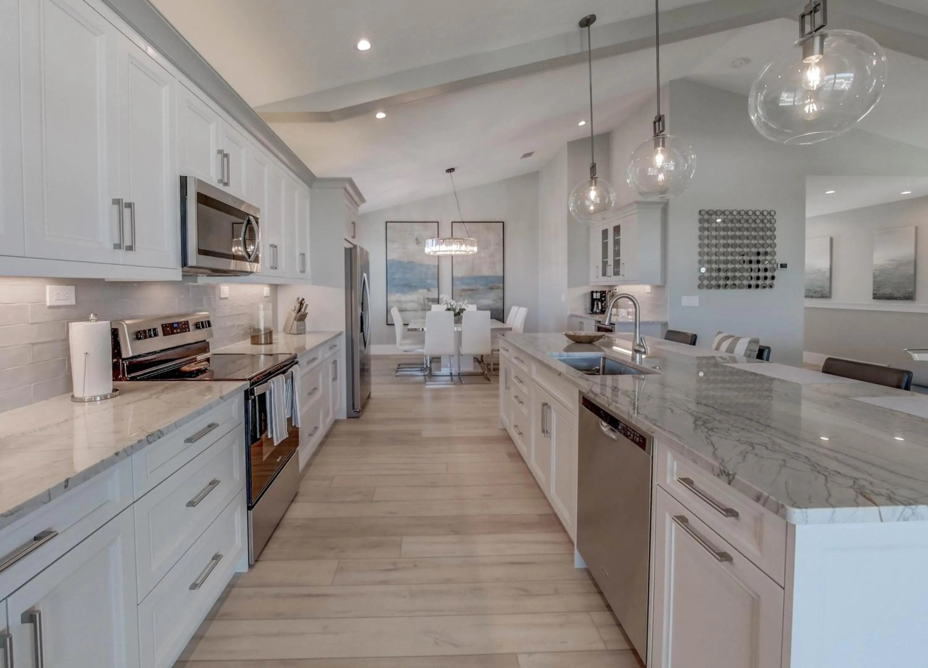 Villa Nautilus New Lux 3 Story Pool Hot Tub Home with Elevator- Steps away from the beach