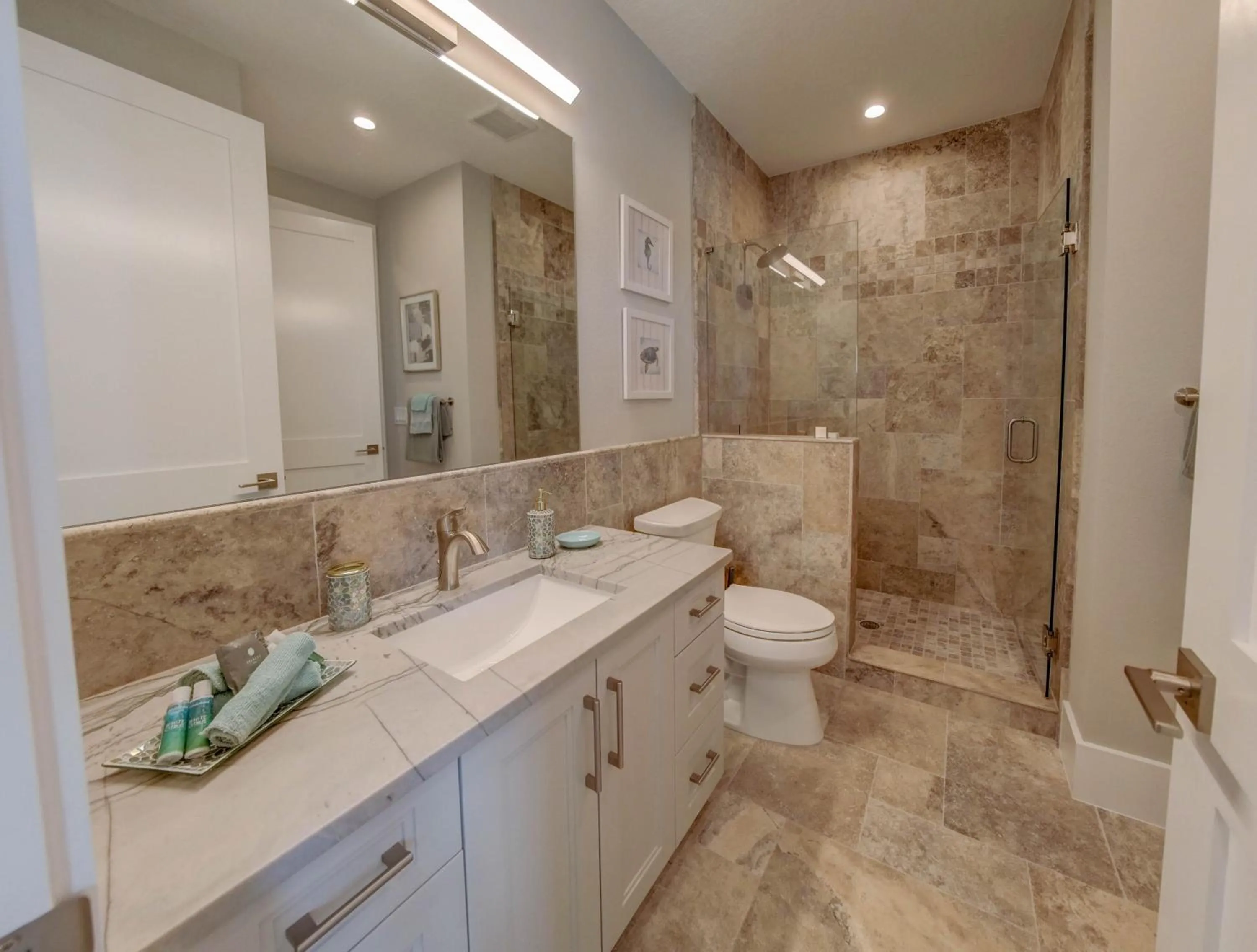 Villa Nautilus New Lux 3 Story Pool Hot Tub Home with Elevator- Steps away from the beach