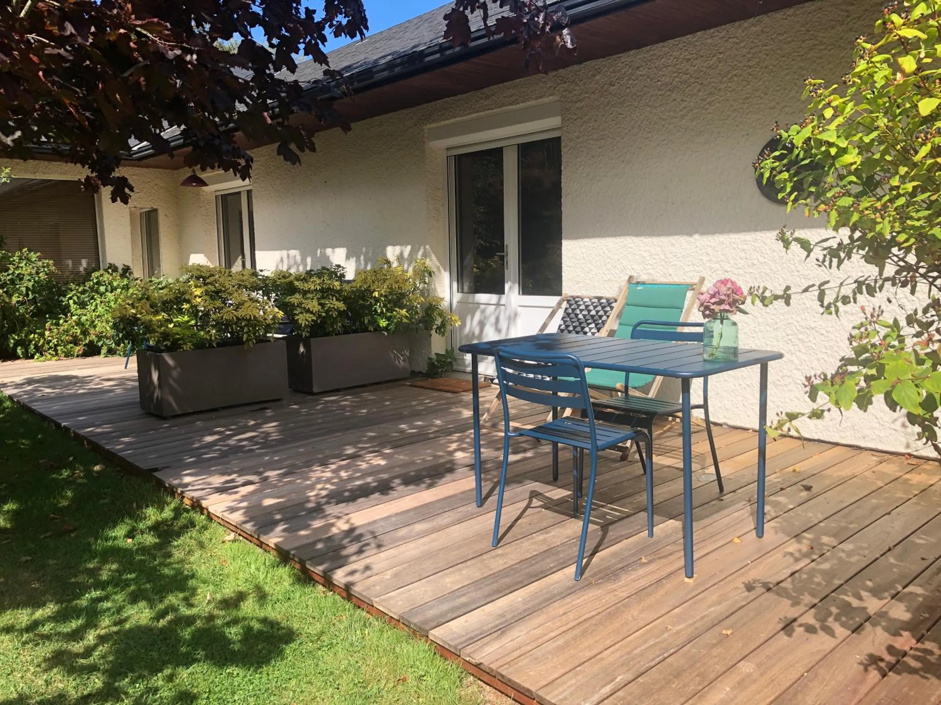 Patio in Jardin des Pérelles