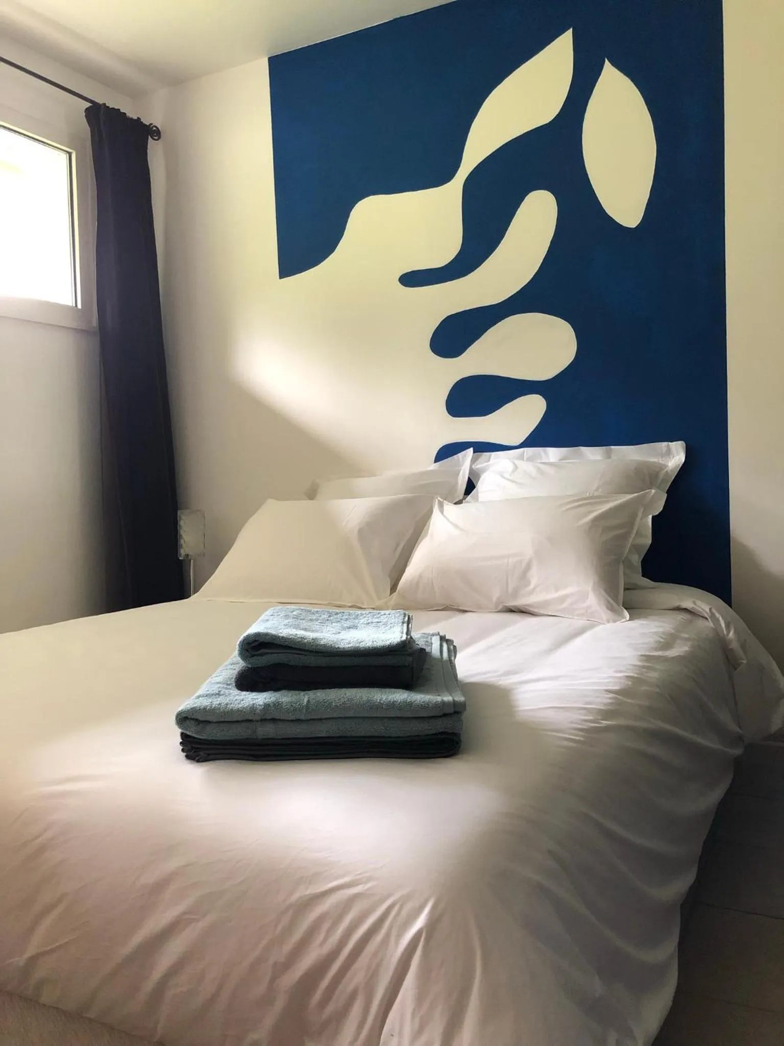 Bedroom in Jardin des Pérelles