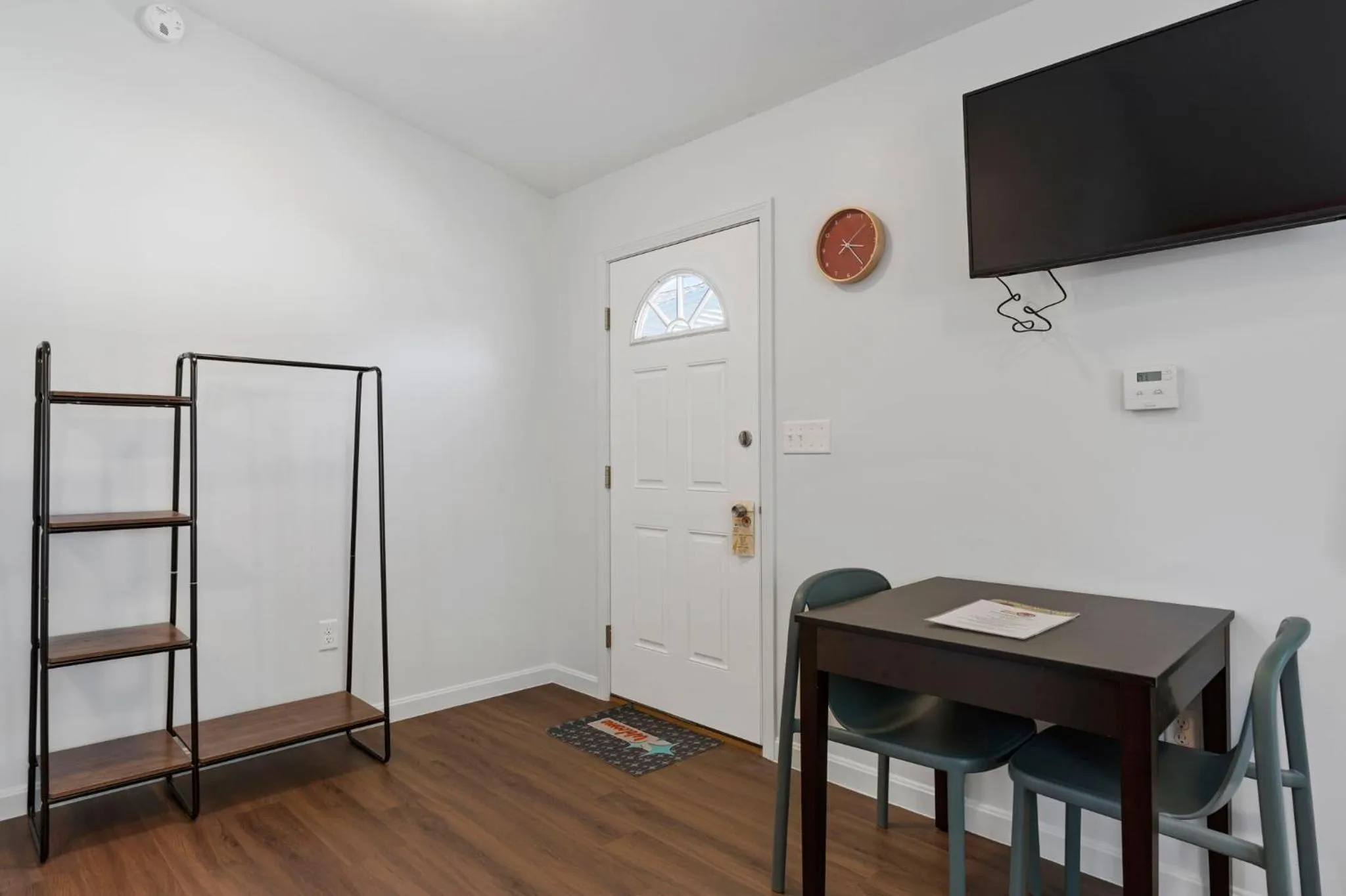 TV and multimedia in Wagon Wheel Motel