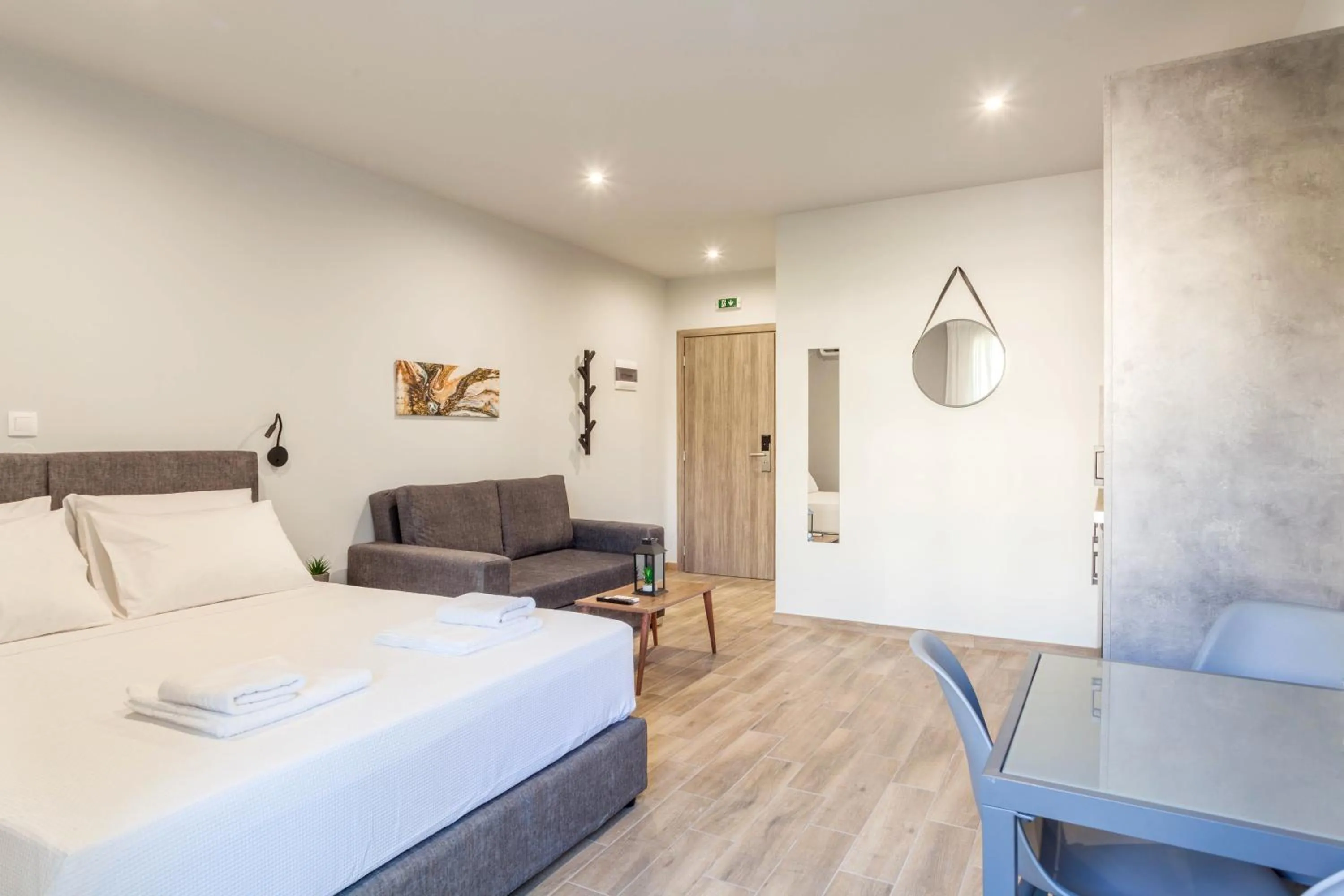 Photo of the whole room, Bed in Raise Heraklion Boutique Apartments