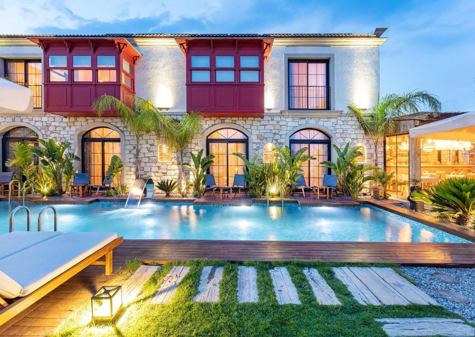 Property building in Dmira Alacati