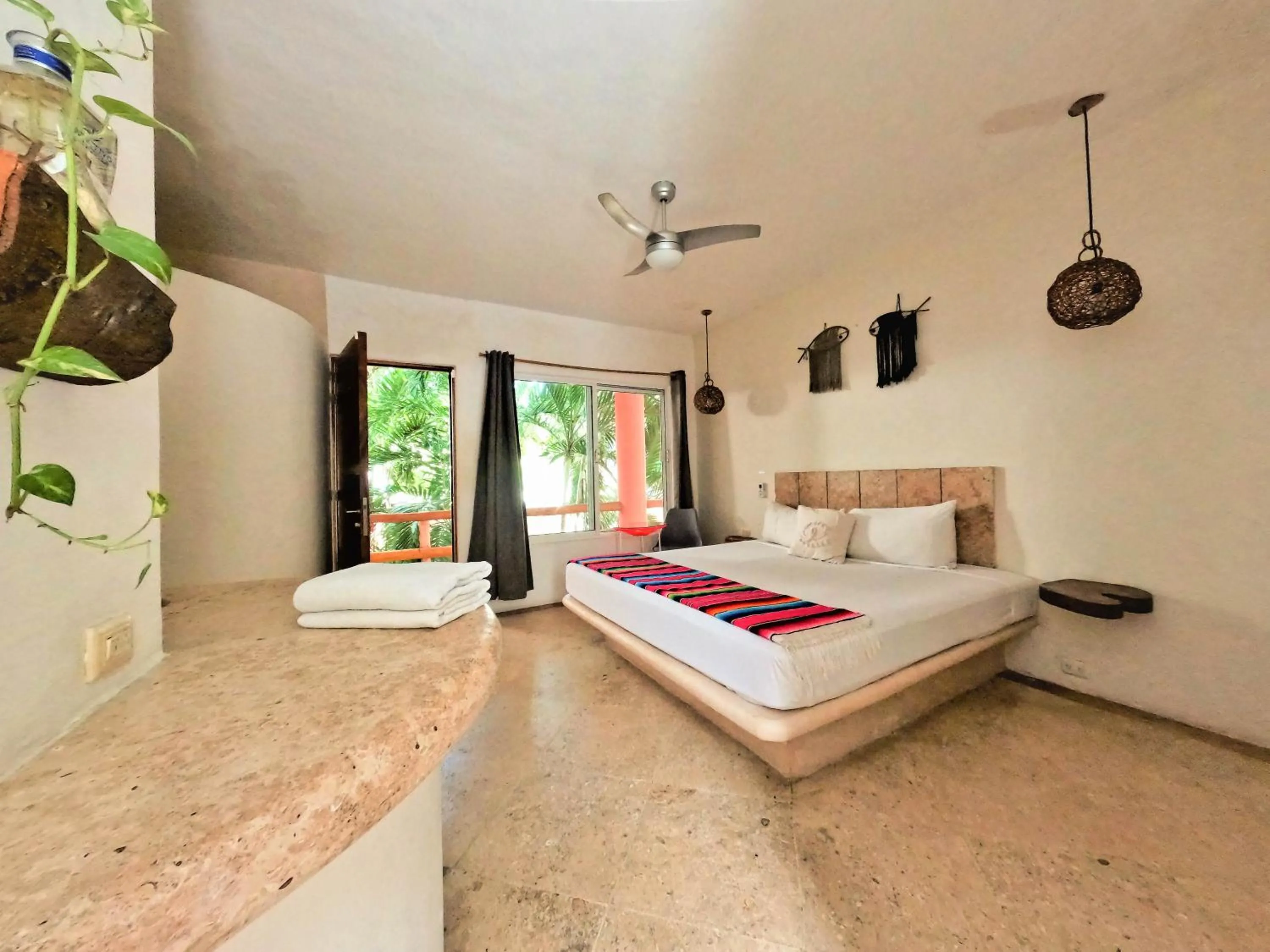 Bedroom, Bed in Tesoro Escondido