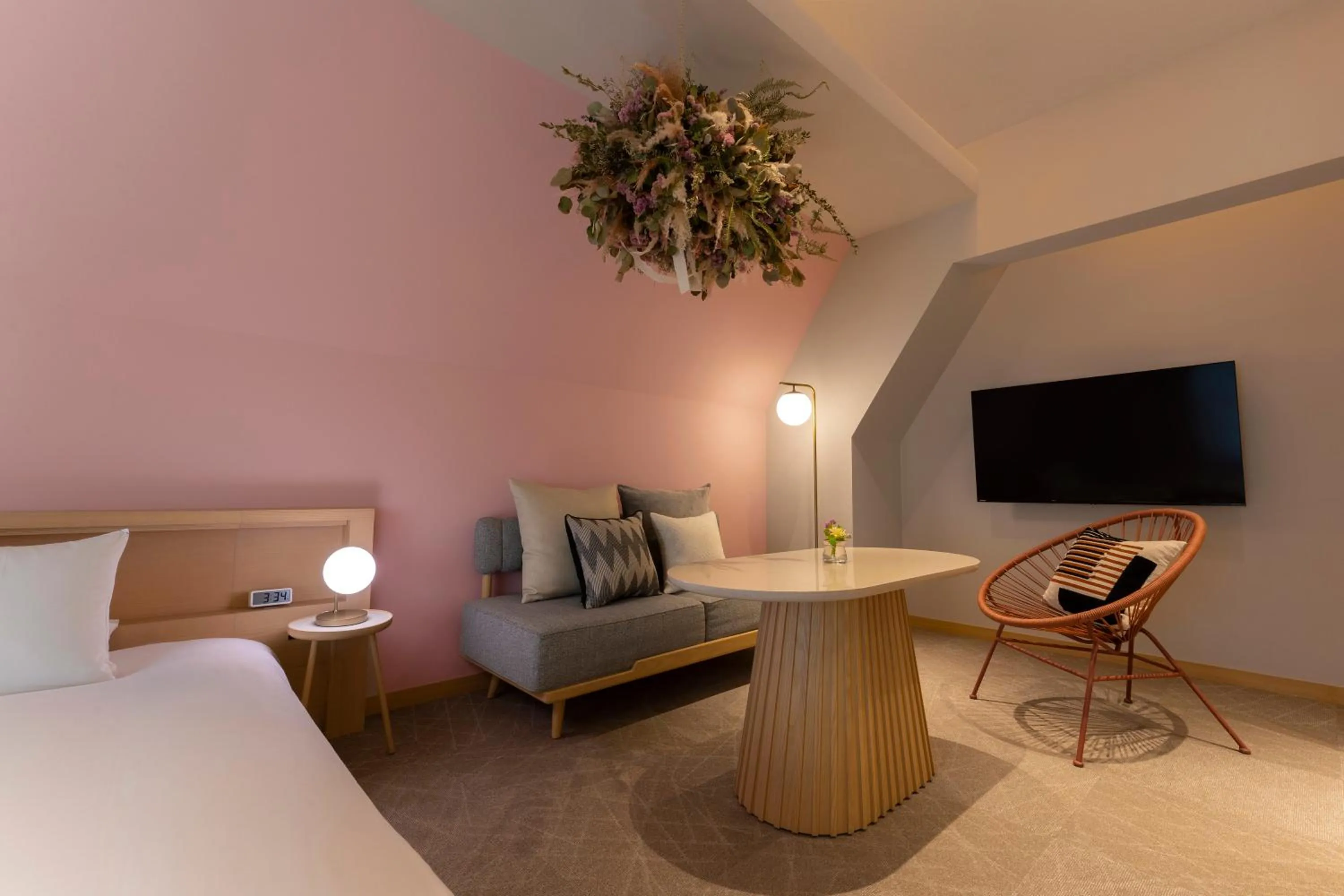 Bed in hotel hisoca ikebukuro