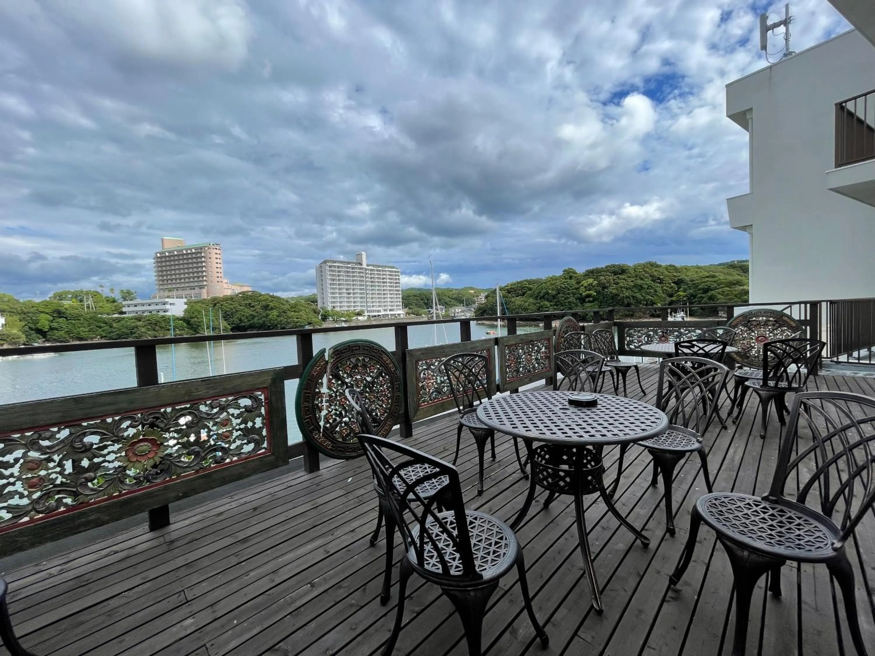 Balcony/Terrace in Marina Hotel Kaikuu