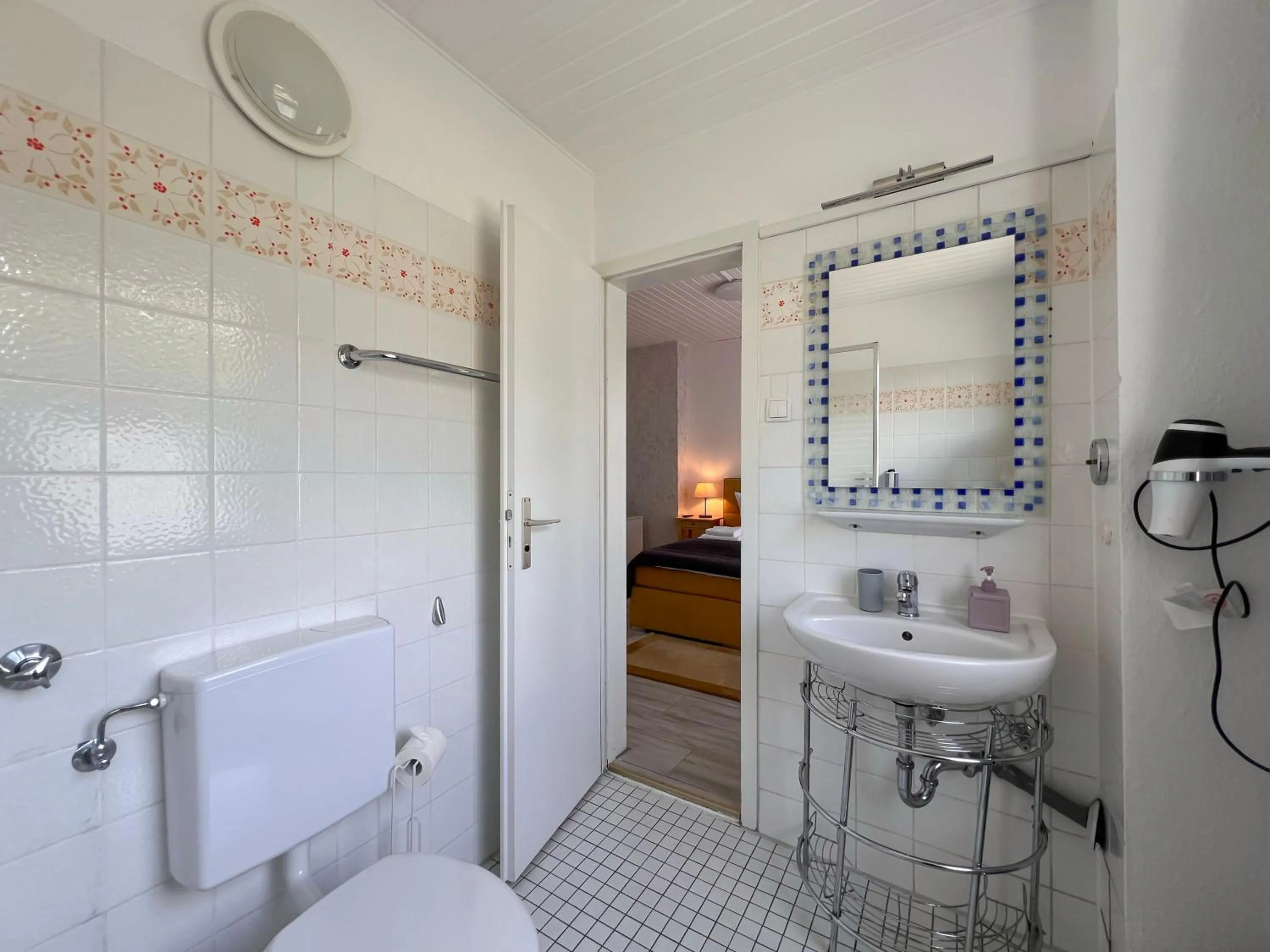 Toilet in Weserstern