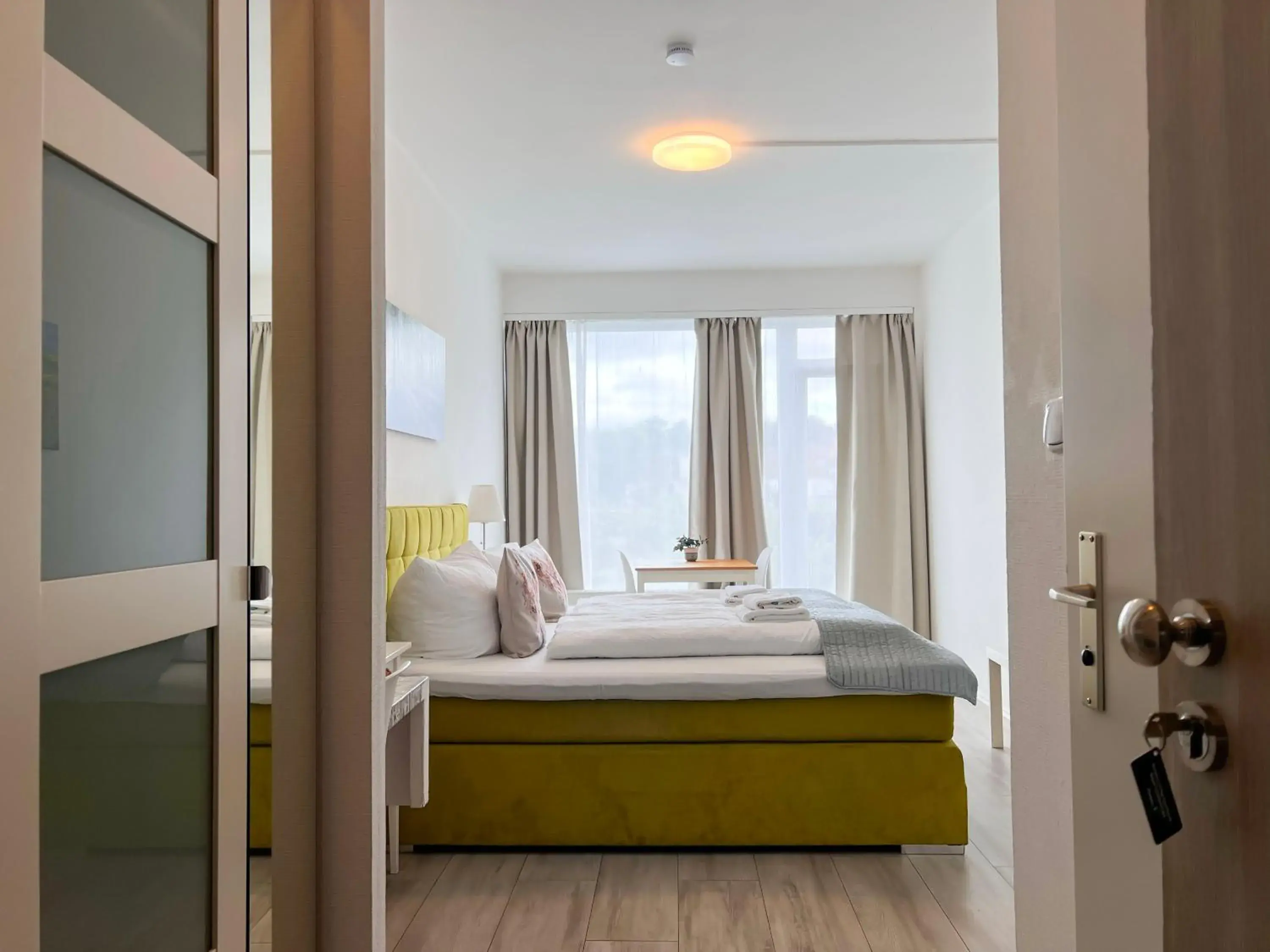 Double Room in Weserstern Double Room in Weserstern