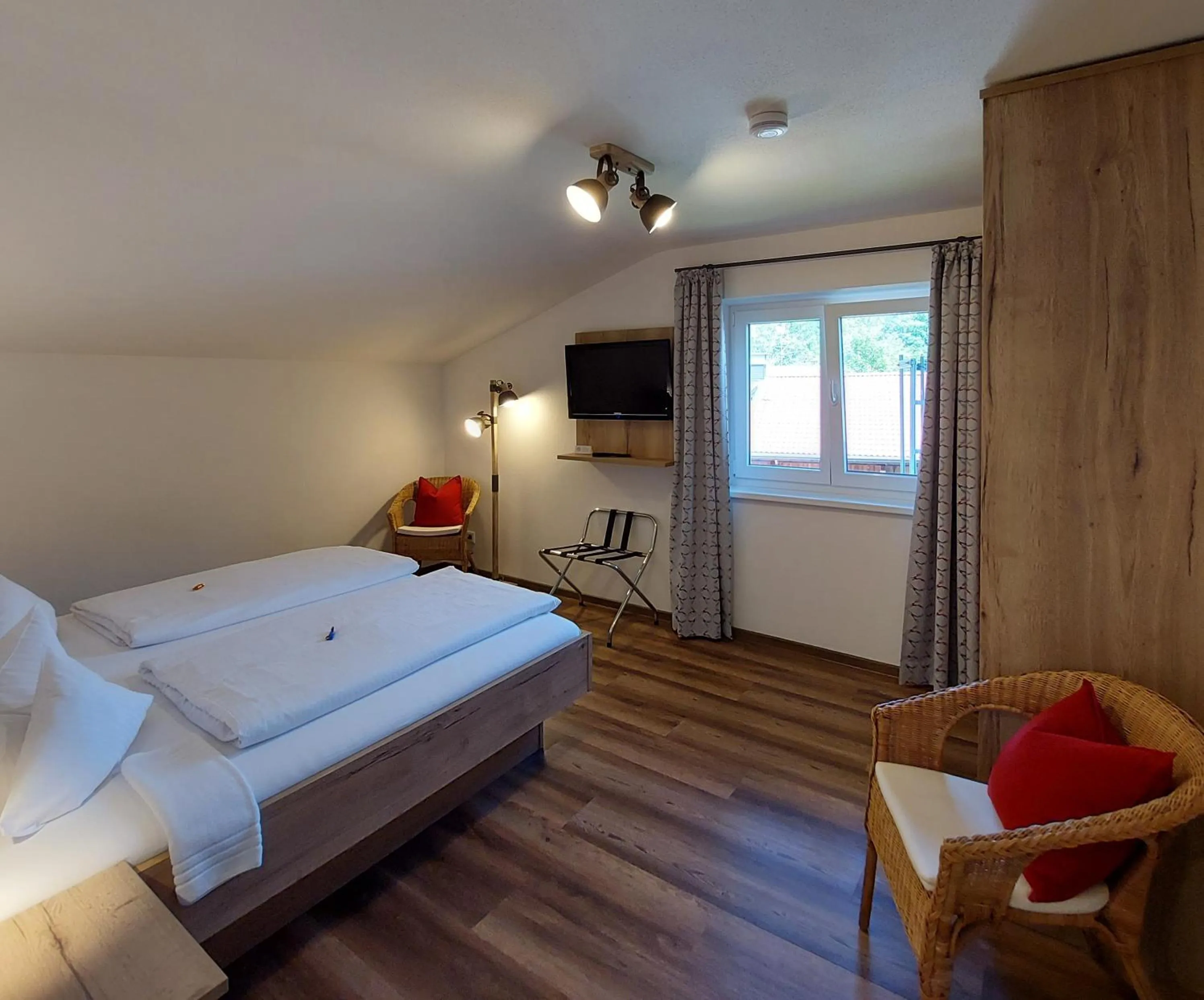 Photo of the whole room, Bed in Hotel Garni Malerwinkl