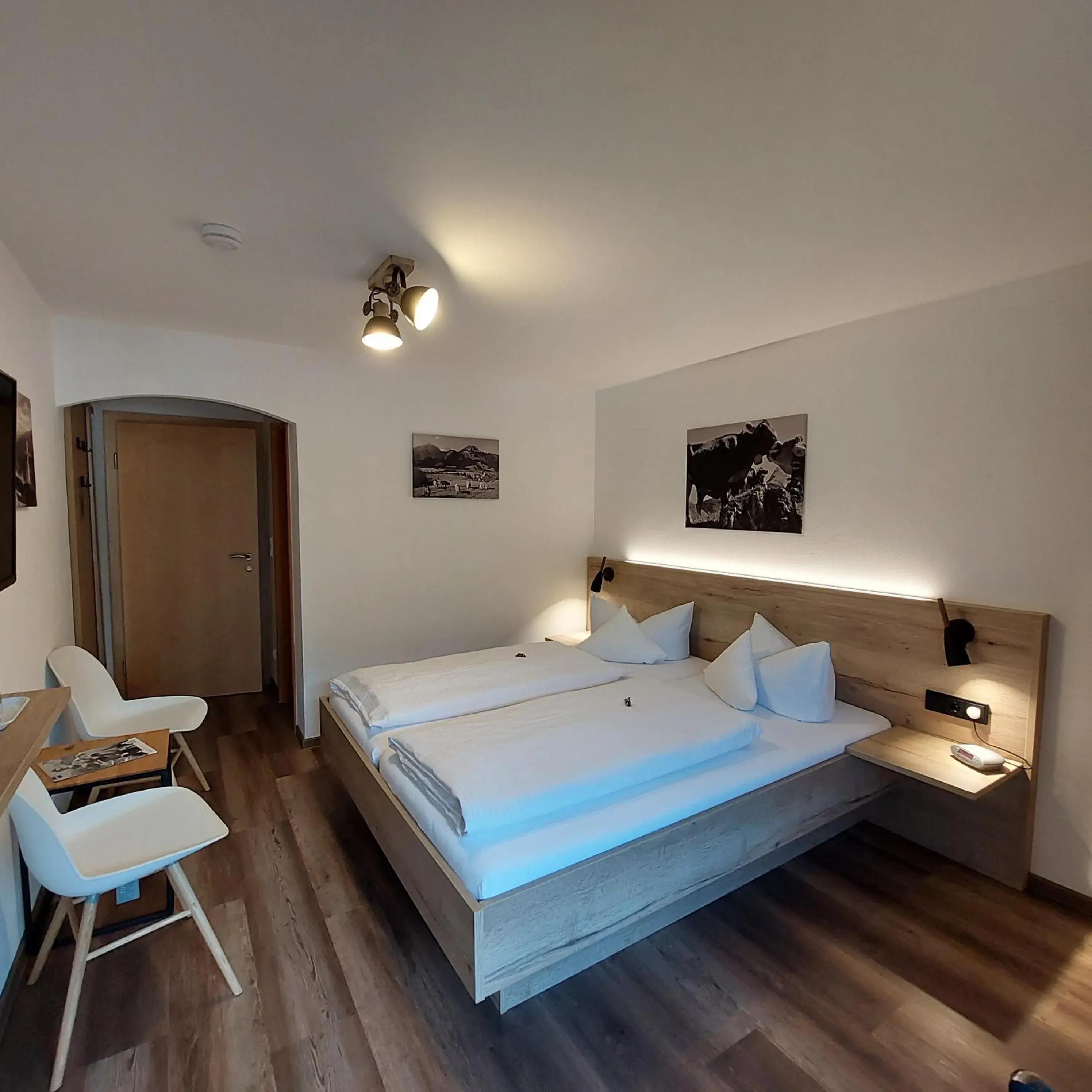 Double Room with Balcony in Hotel Garni Malerwinkl Double Room with Balcony in Hotel Garni Malerwinkl