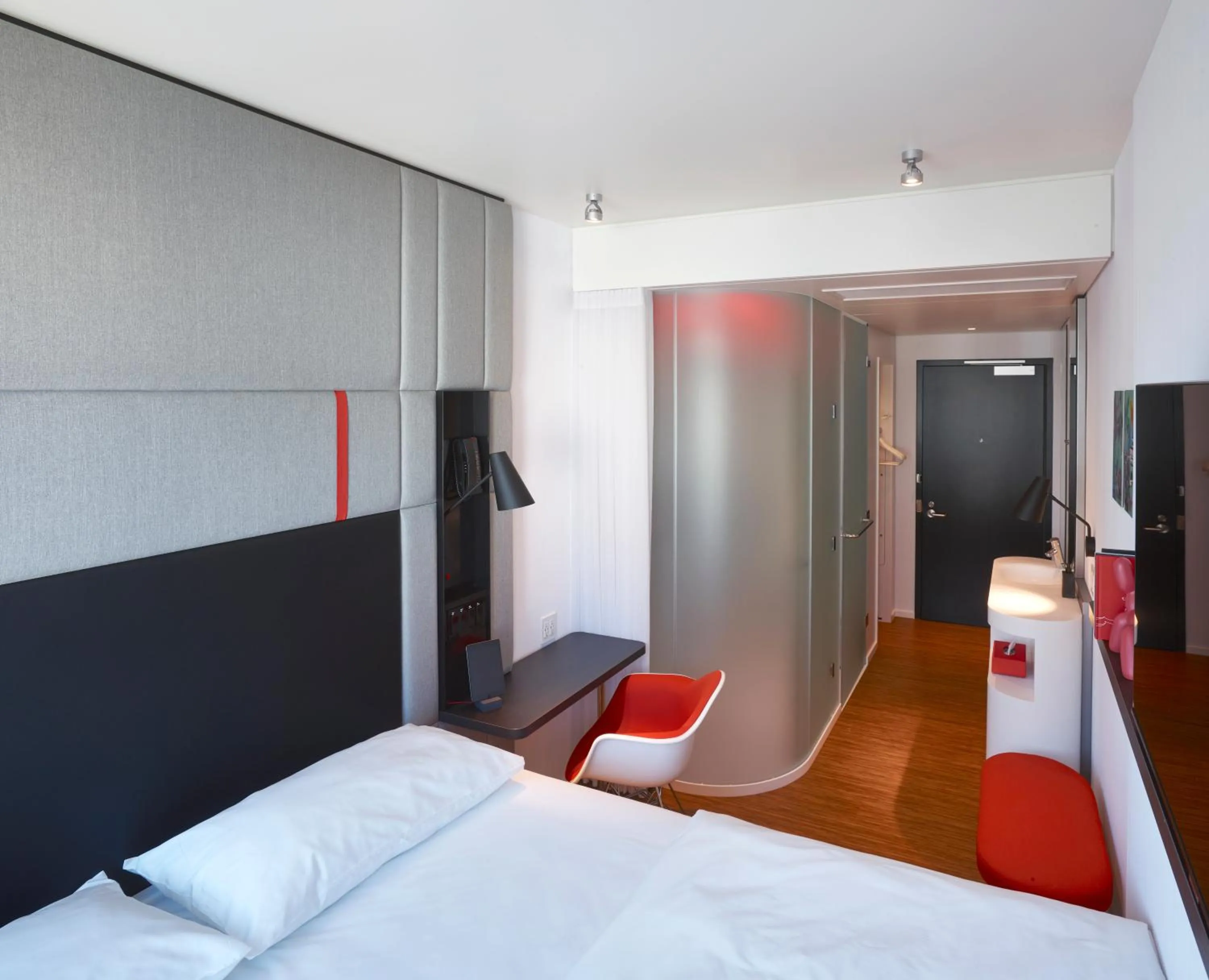 Bedroom, Bed in citizenM San Francisco Union Square