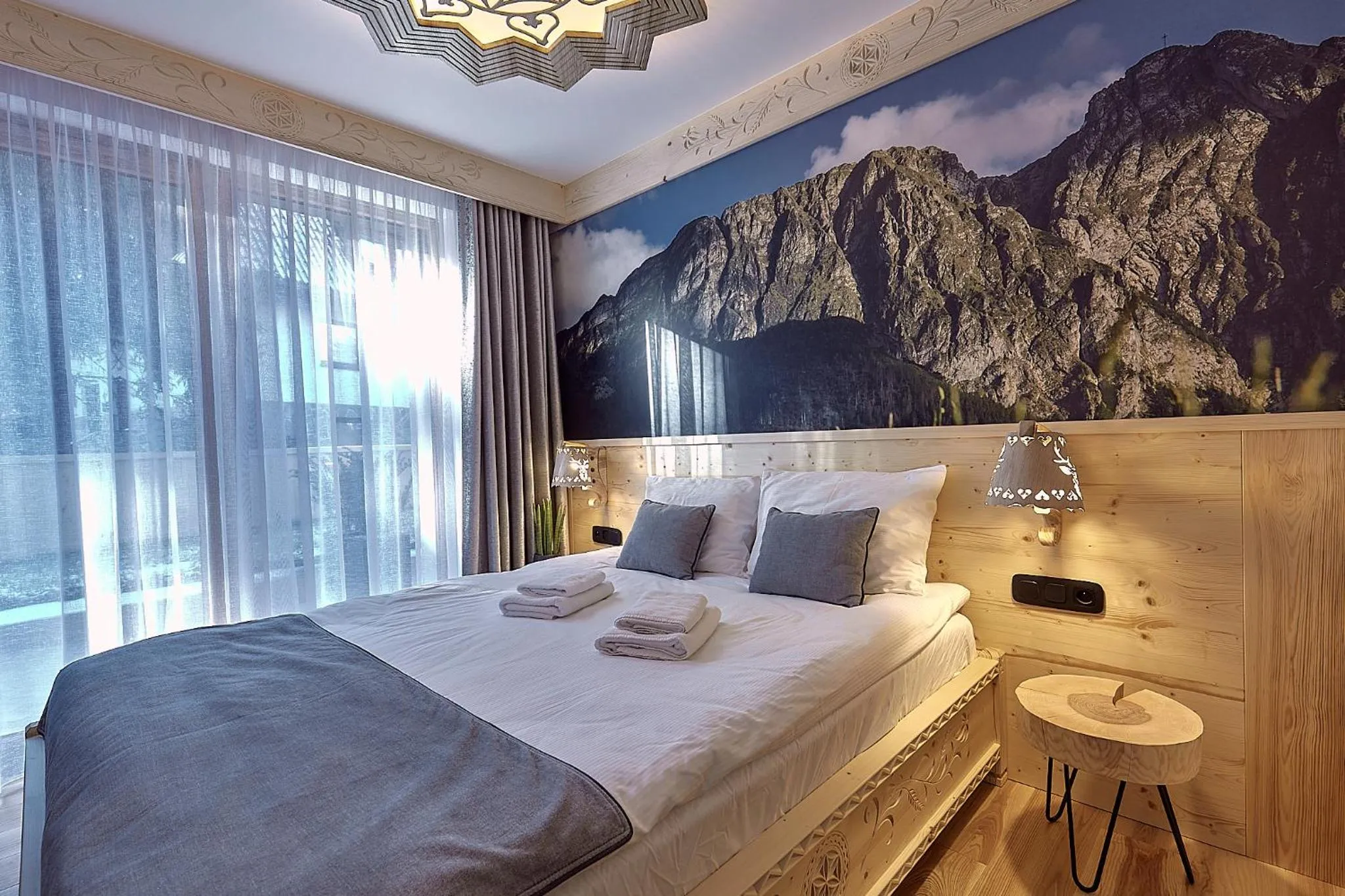 Bed in Tatra Square Apartments