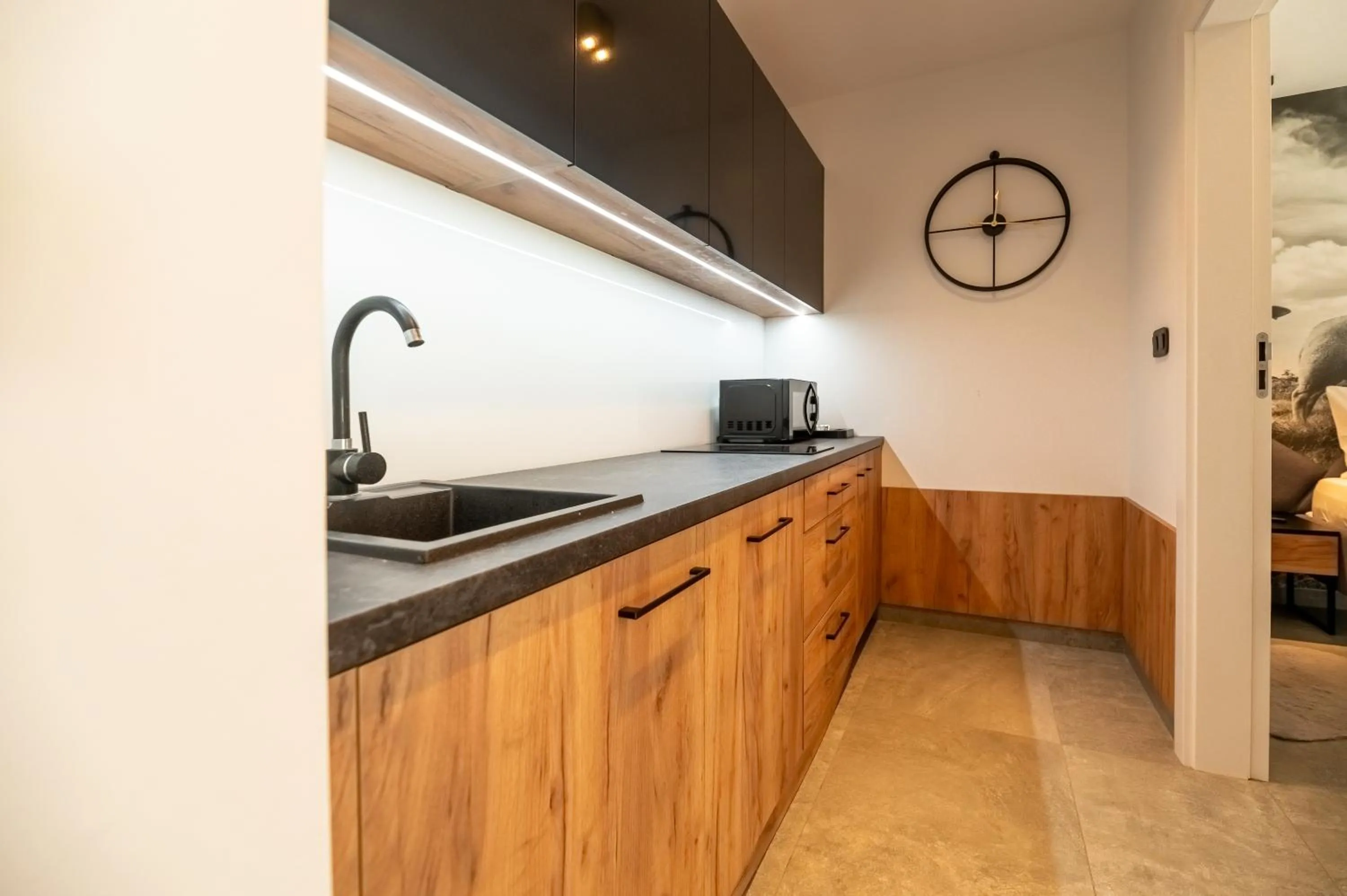 Kitchen or kitchenette in Tatra Square Apartments