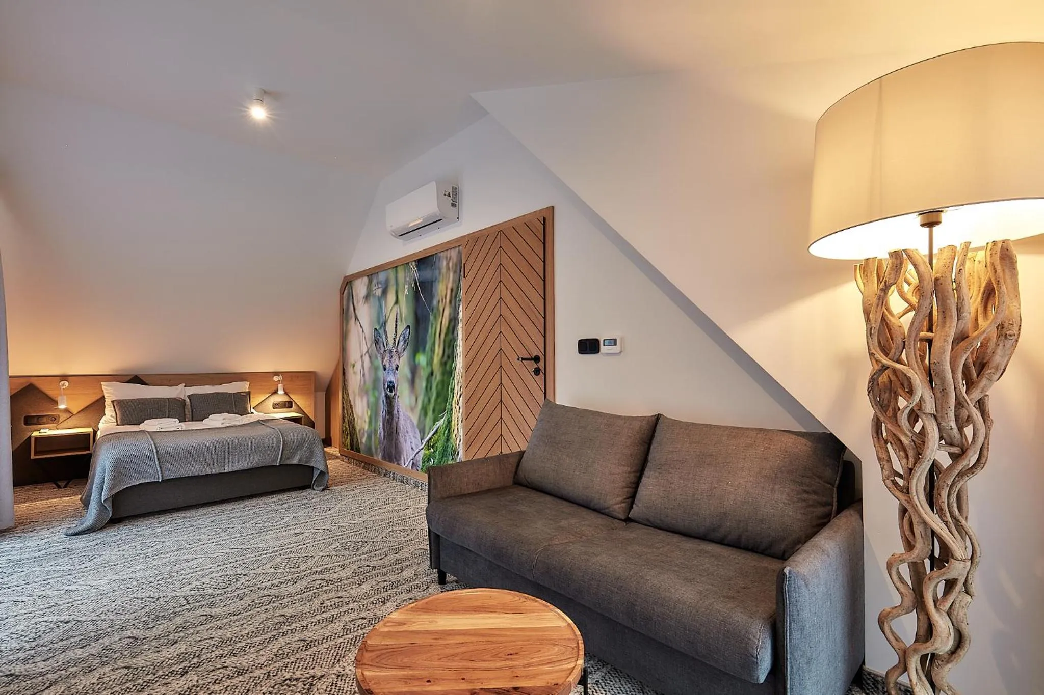 Seating area, Bed in Tatra Square Apartments