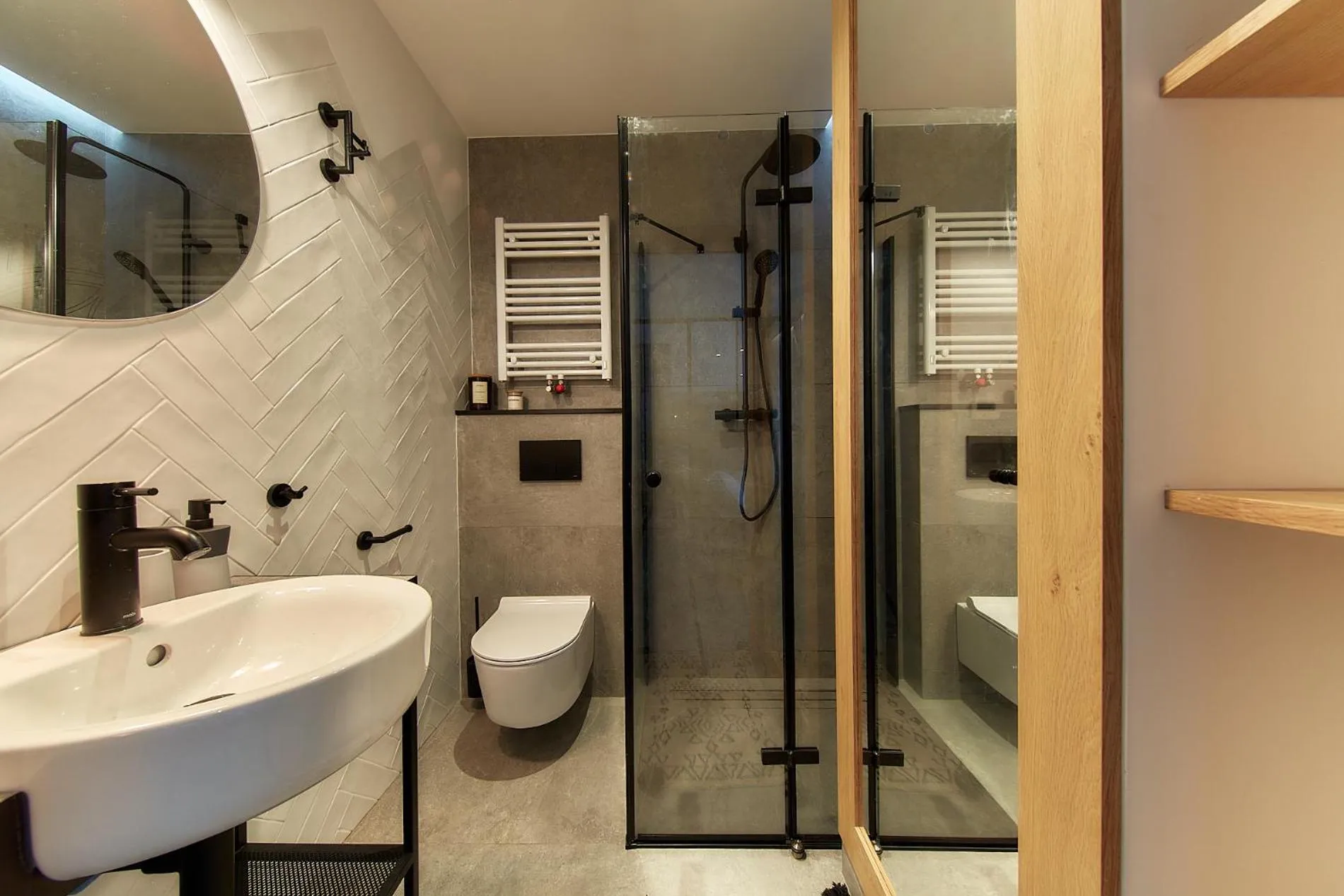 Bathroom in Tatra Square Apartments