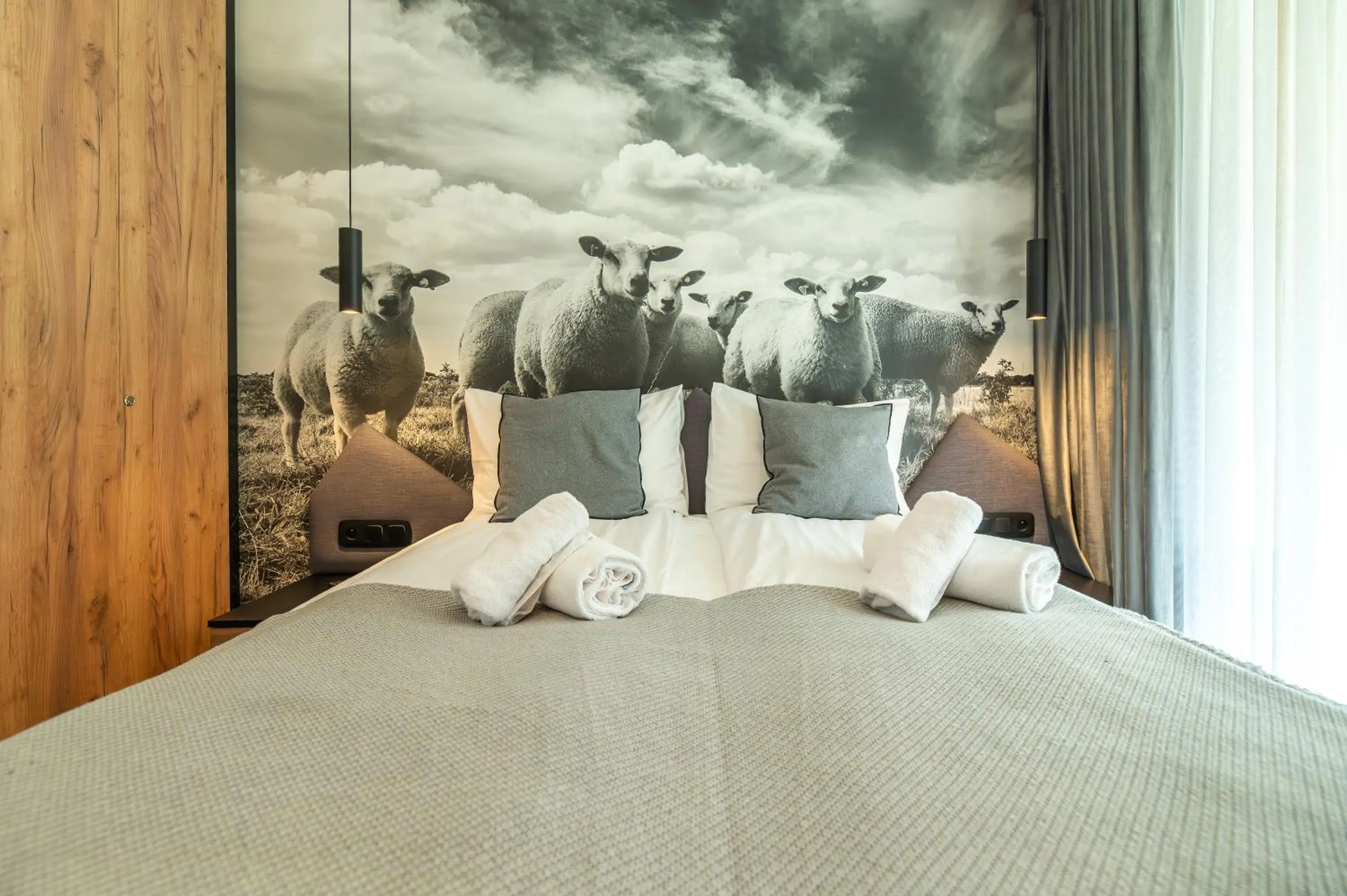 Bed in Tatra Square Apartments