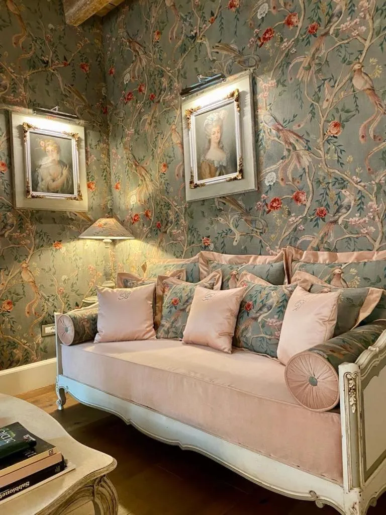 Seating area, Bed in Antica Dimora Desenzano