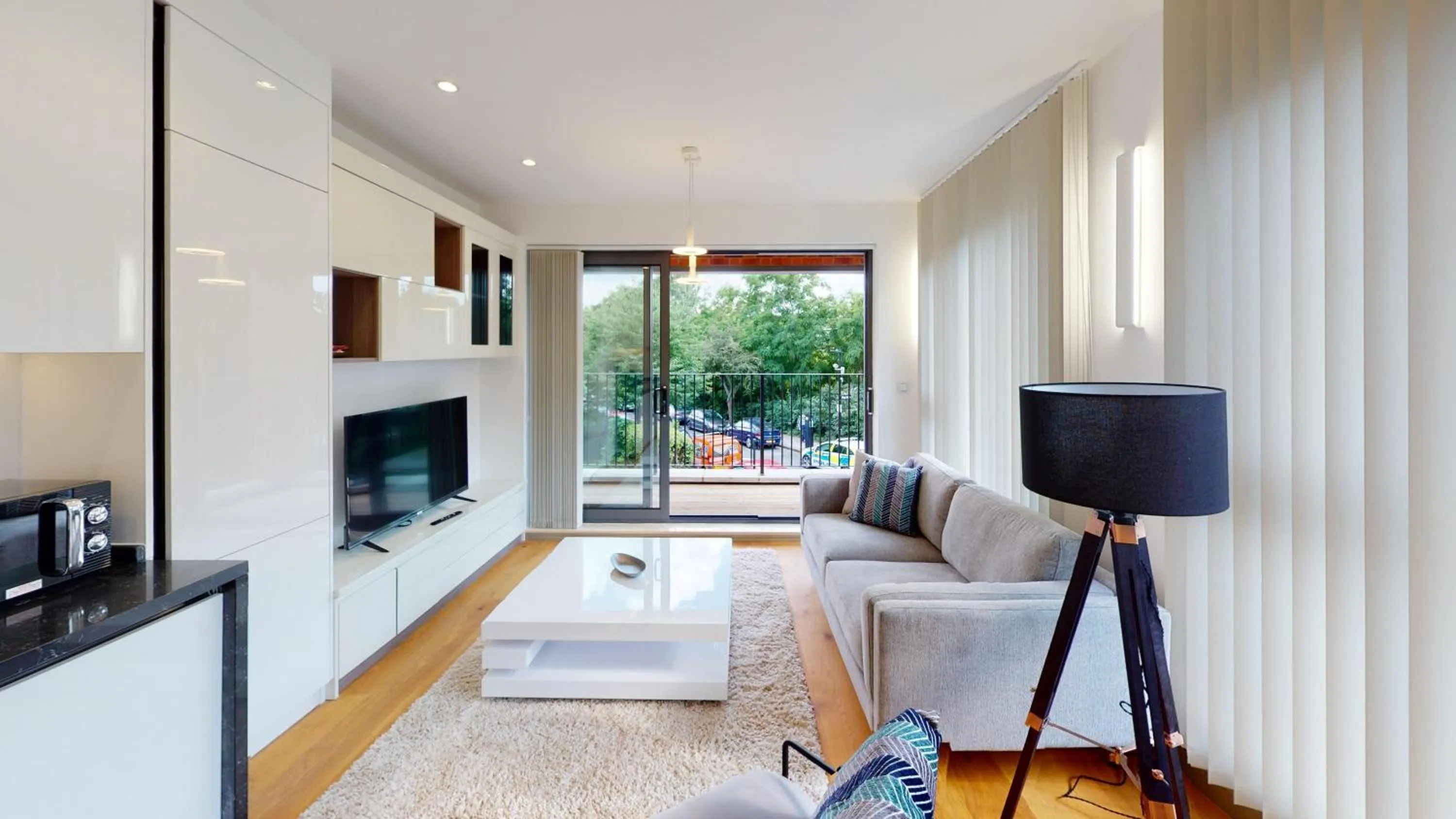 Living room in Charles Hope London Kew Bridge