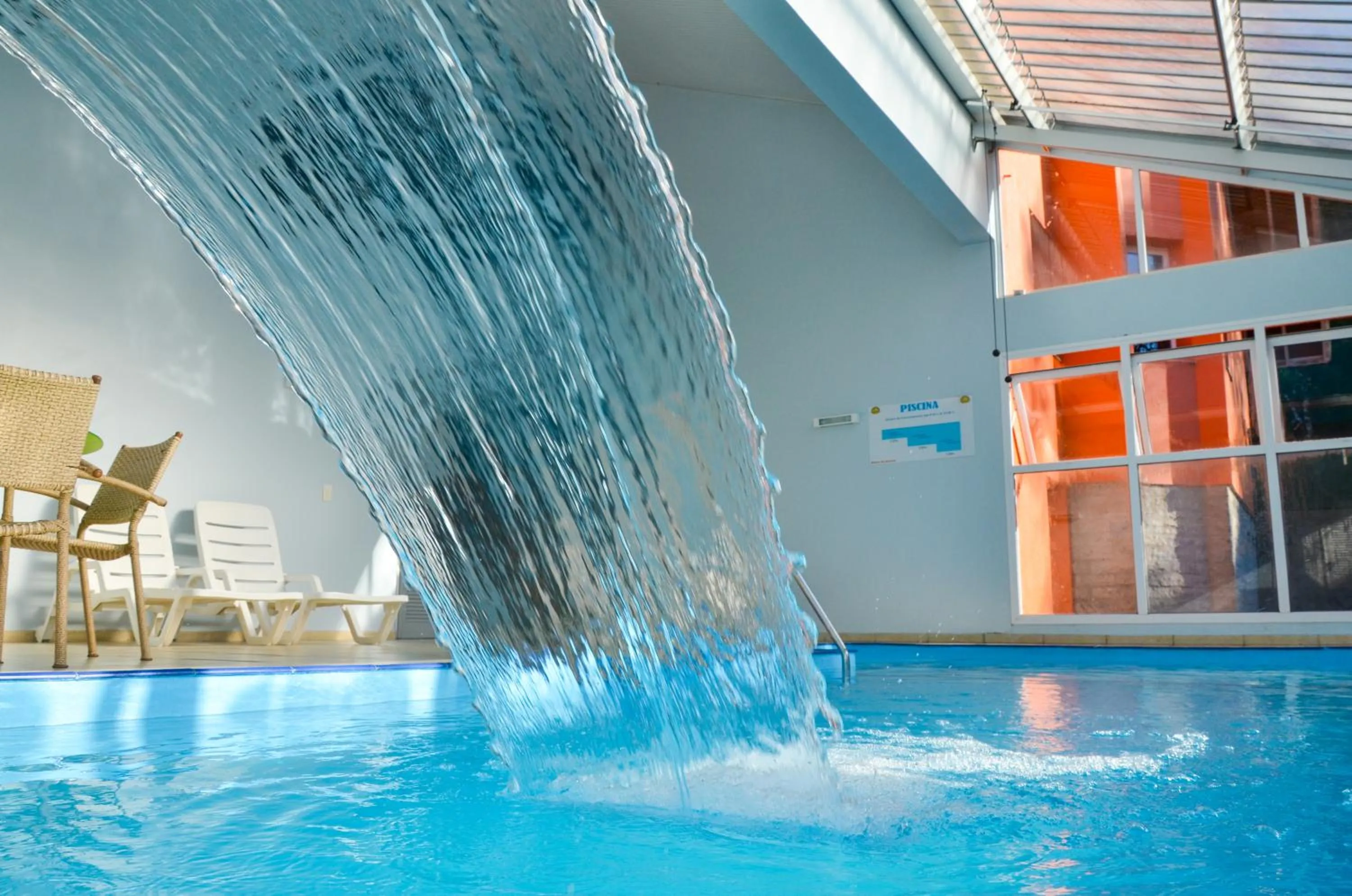 Swimming pool in Hotel Renascença